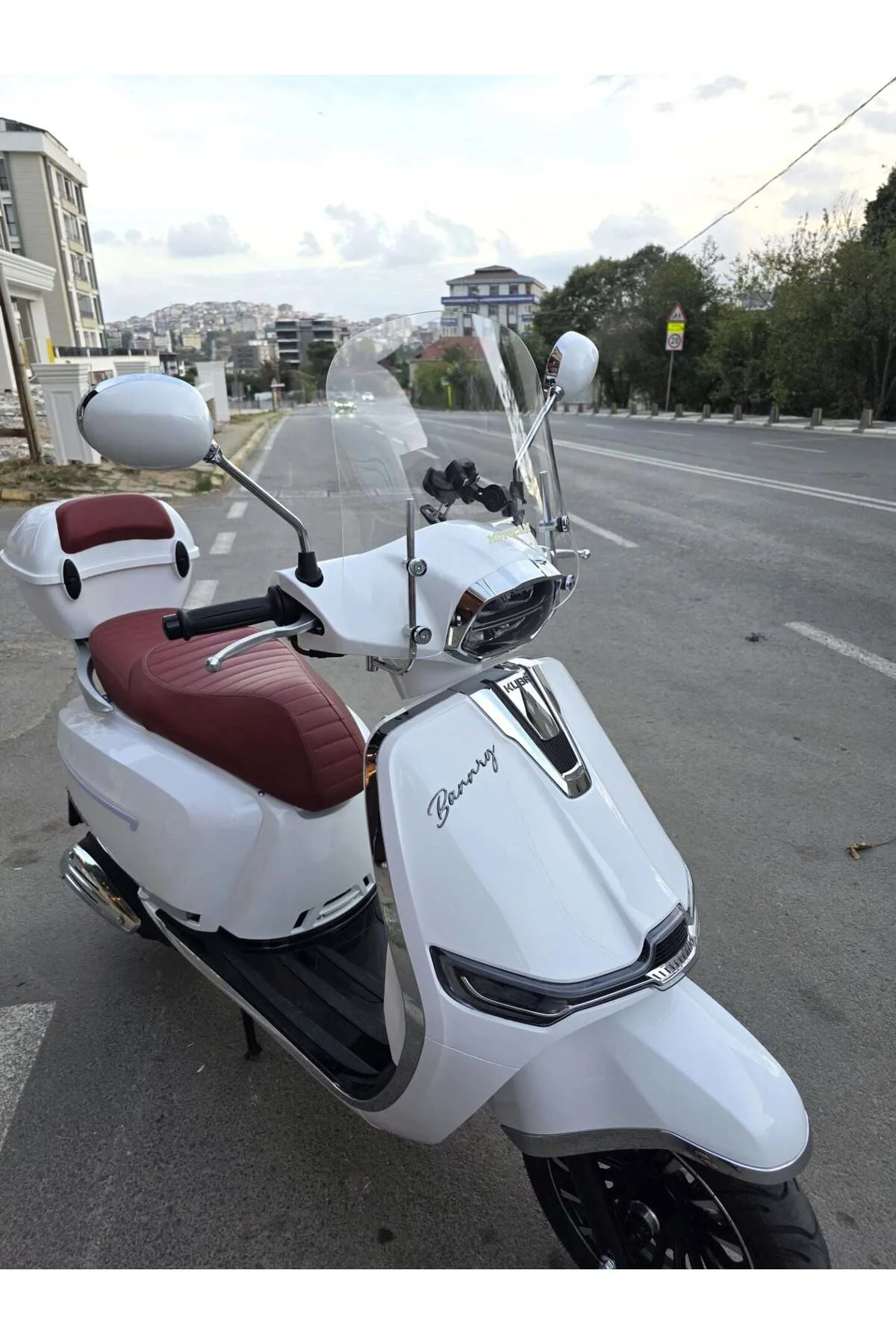 Küba Bannry Ön Cam 2024-2026 Model 43cm Şeffaf Renkli 4mm APARATS
