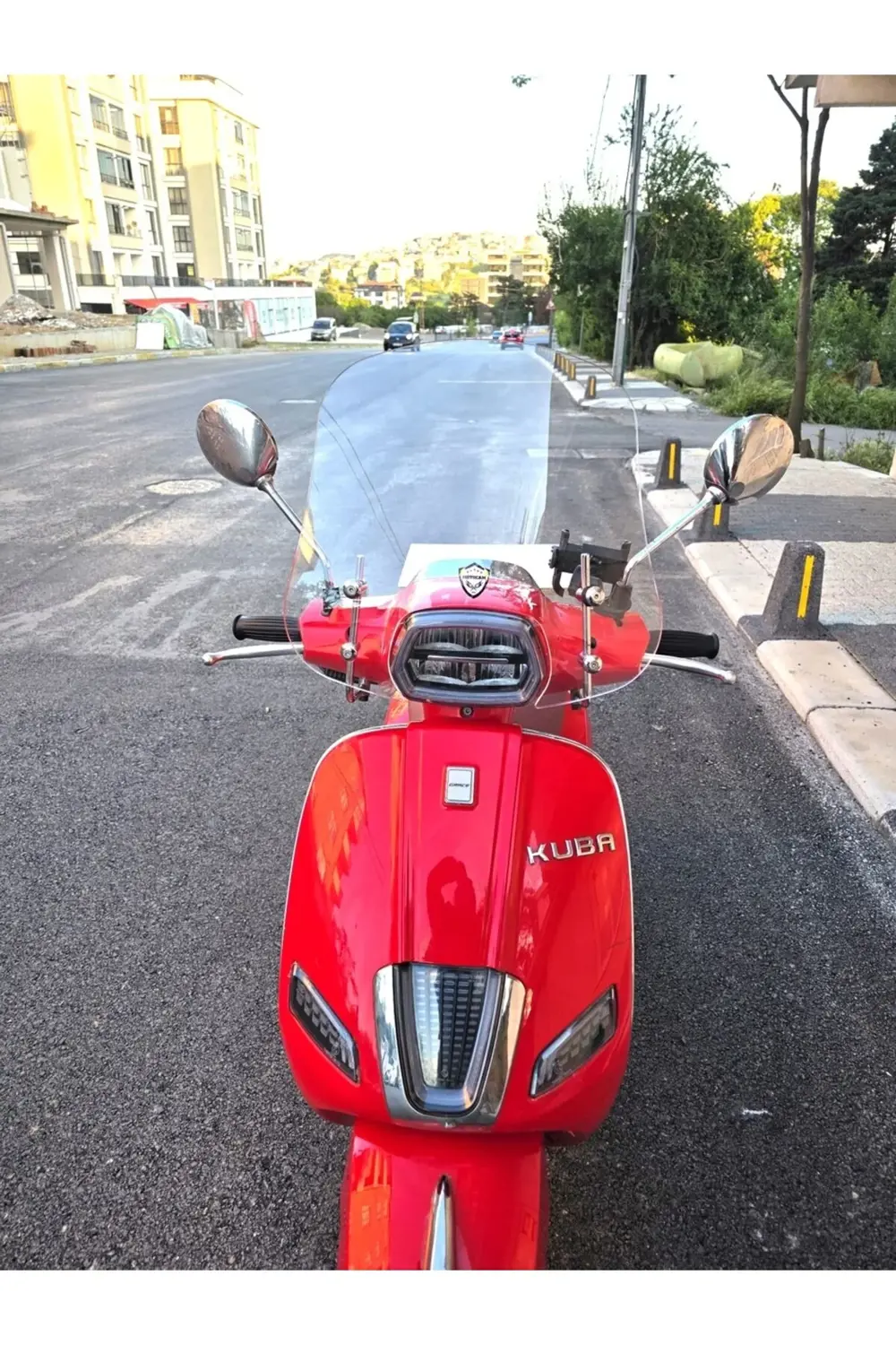 Kuba Bevely Ön Cam 2022-2025 Model 42cm Şeffaf Renkli 4mm APARATS