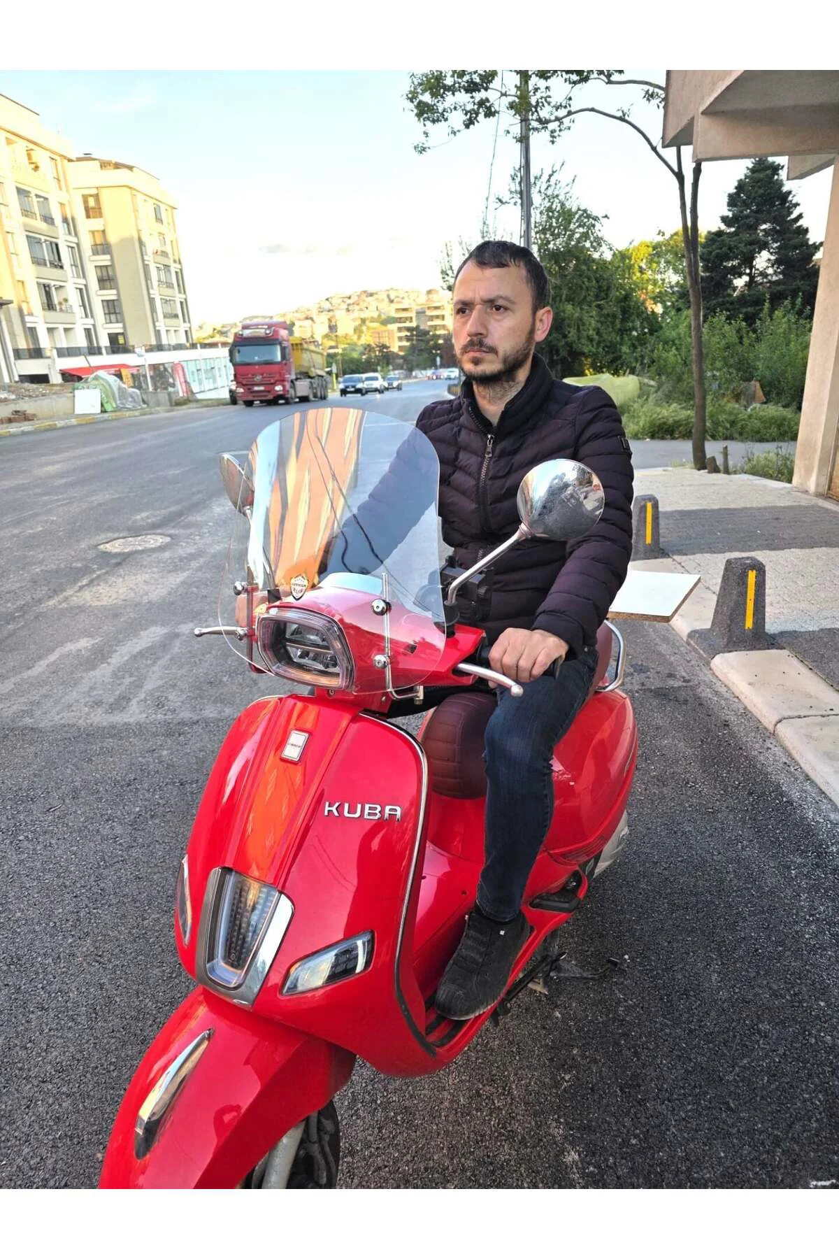 Kuba Bevely Ön Cam 2022-2026 Model 42cm Şeffaf Renkli 4mm APARATS