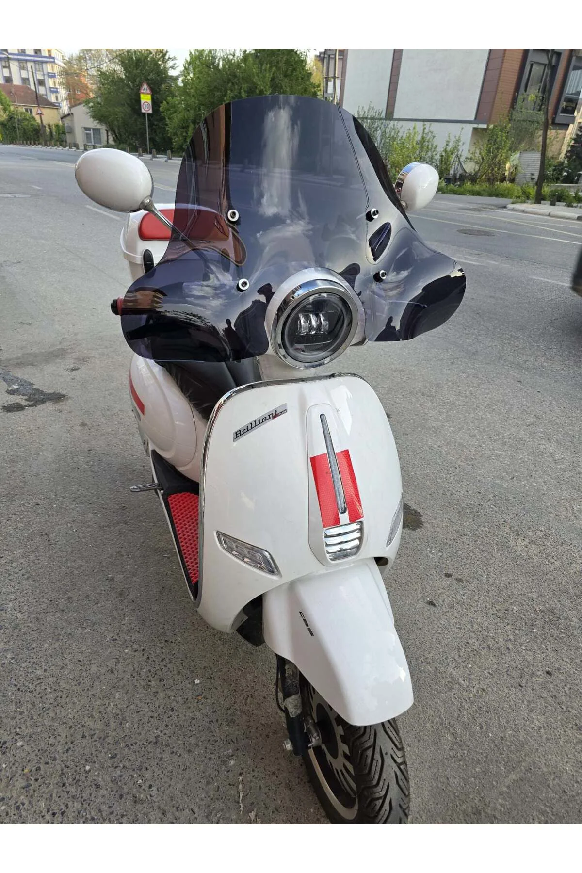 Küba Brilliant Ön Cam 2021-2026 Model 45cm Siyah Renkli Elcikli A