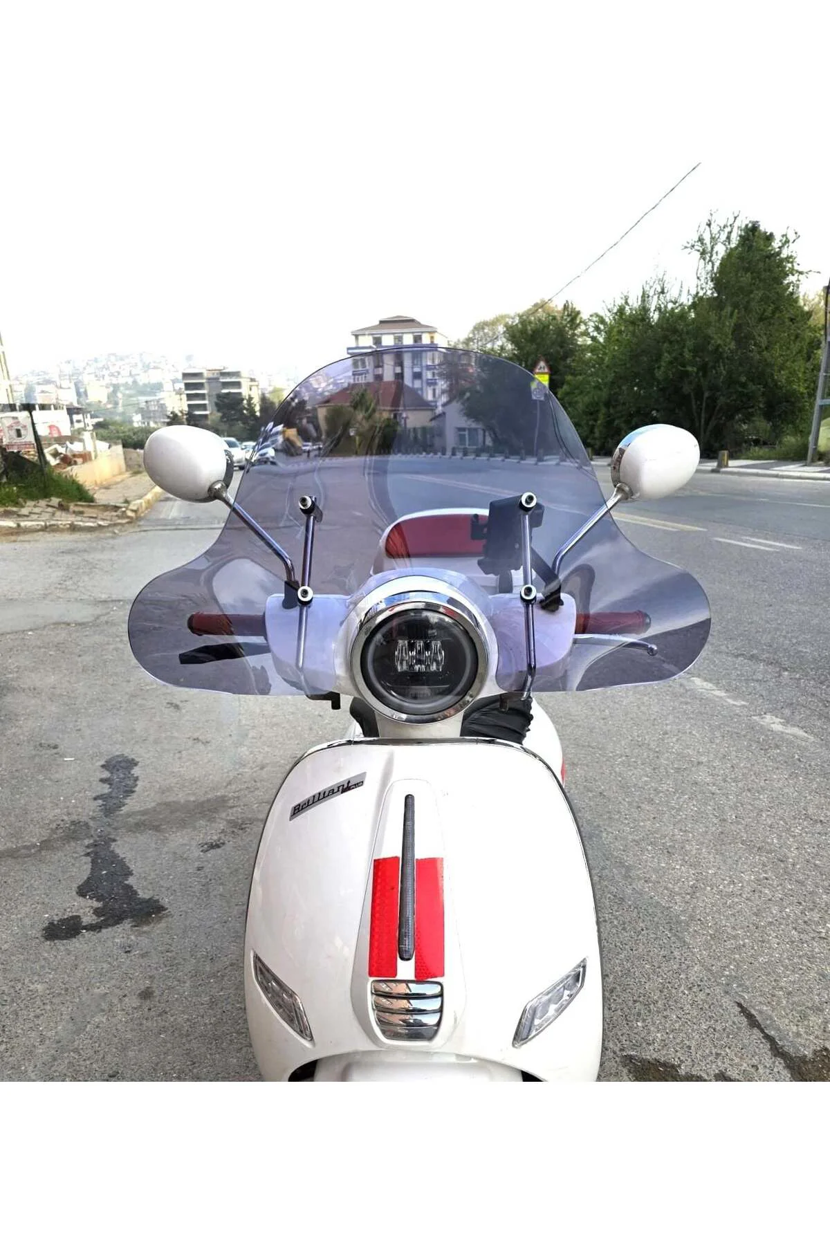 Küba Brilliant Ön Cam 2021-2026 Model 45cm Füme Renkli Elcikli AP