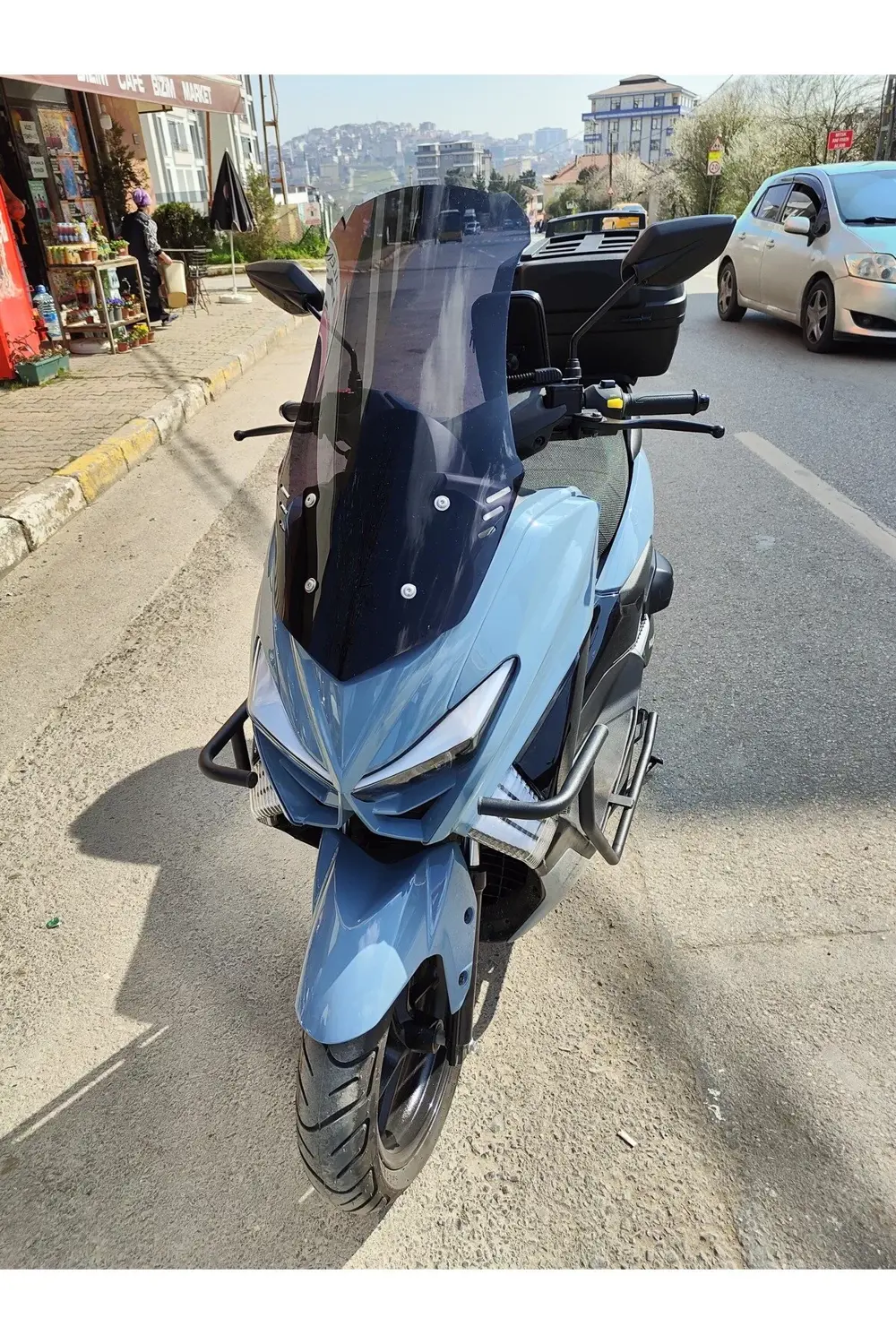 Kuba Chia 125 Ön Cam 2023 2024 Model 75cm Siyah Renkli 4mm UZUN C Kuba Chia 125 Ön Cam 2023 2024 Model 75cm Siyah Renkli 4mm UZUN C
