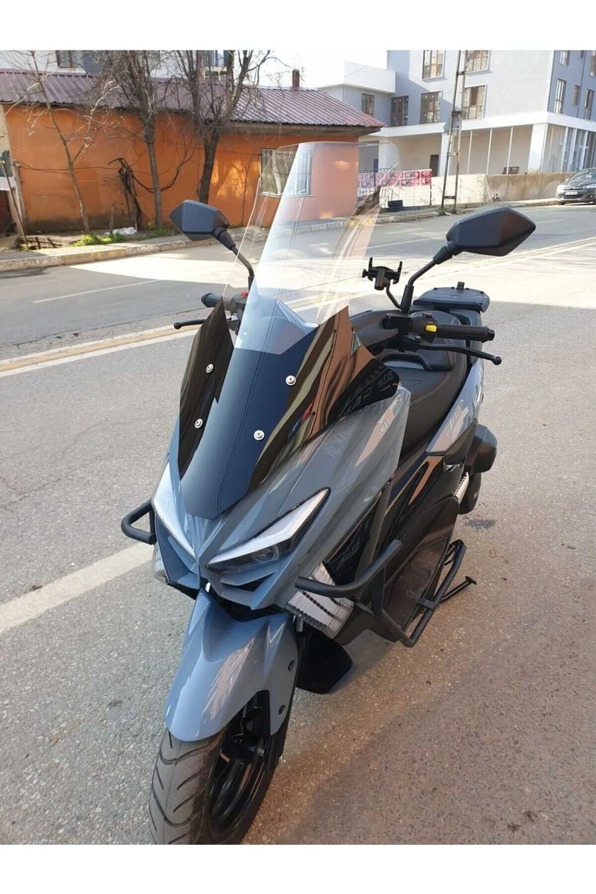 Küba Chia 125 Ön Cam 2023-2026 Model 78cm Şeffaf Renkli 4mm UZUN