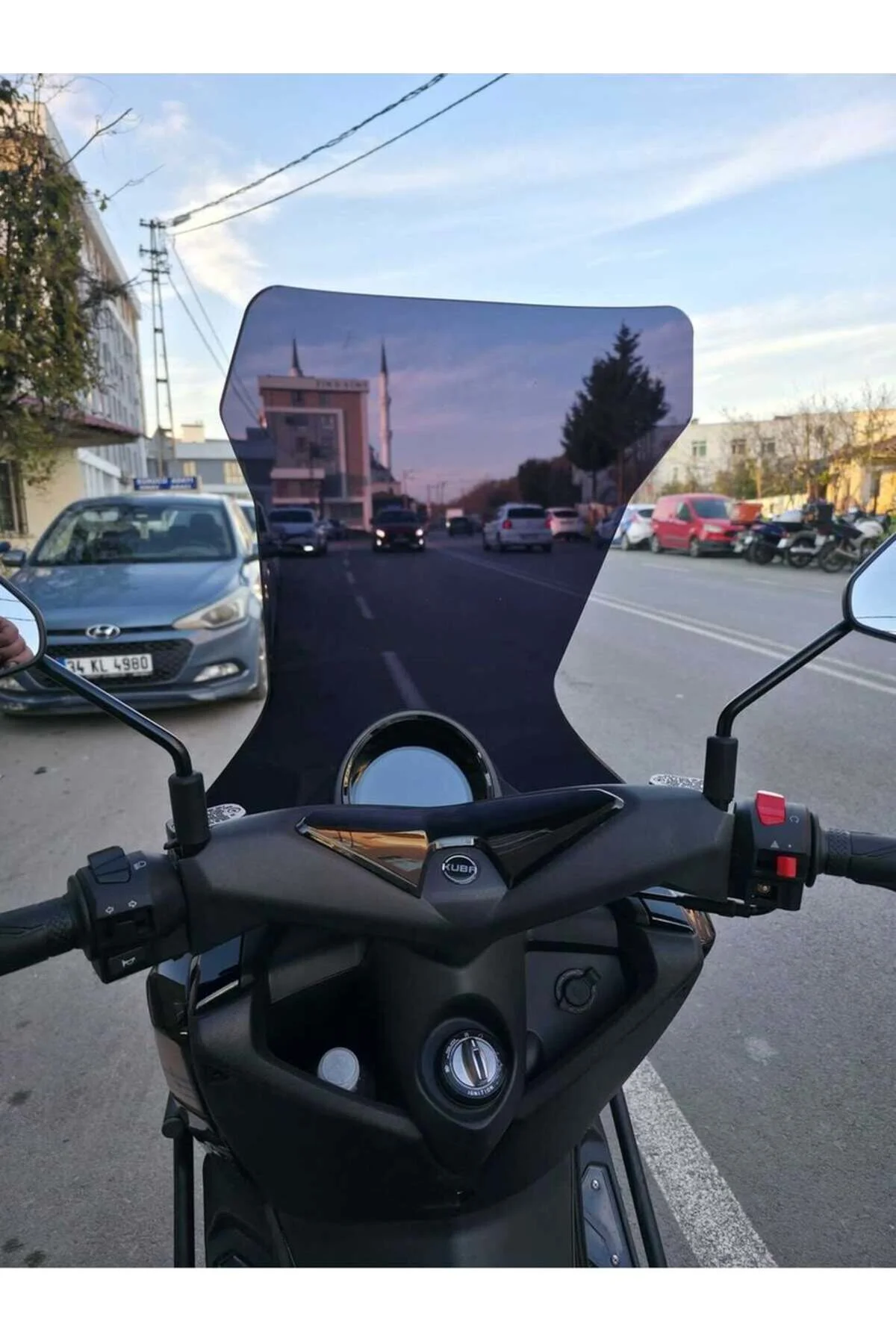 Küba Chia 125 Ön Cam 2023-2026 Model 78cm Siyah Renkli 4mm UZUN