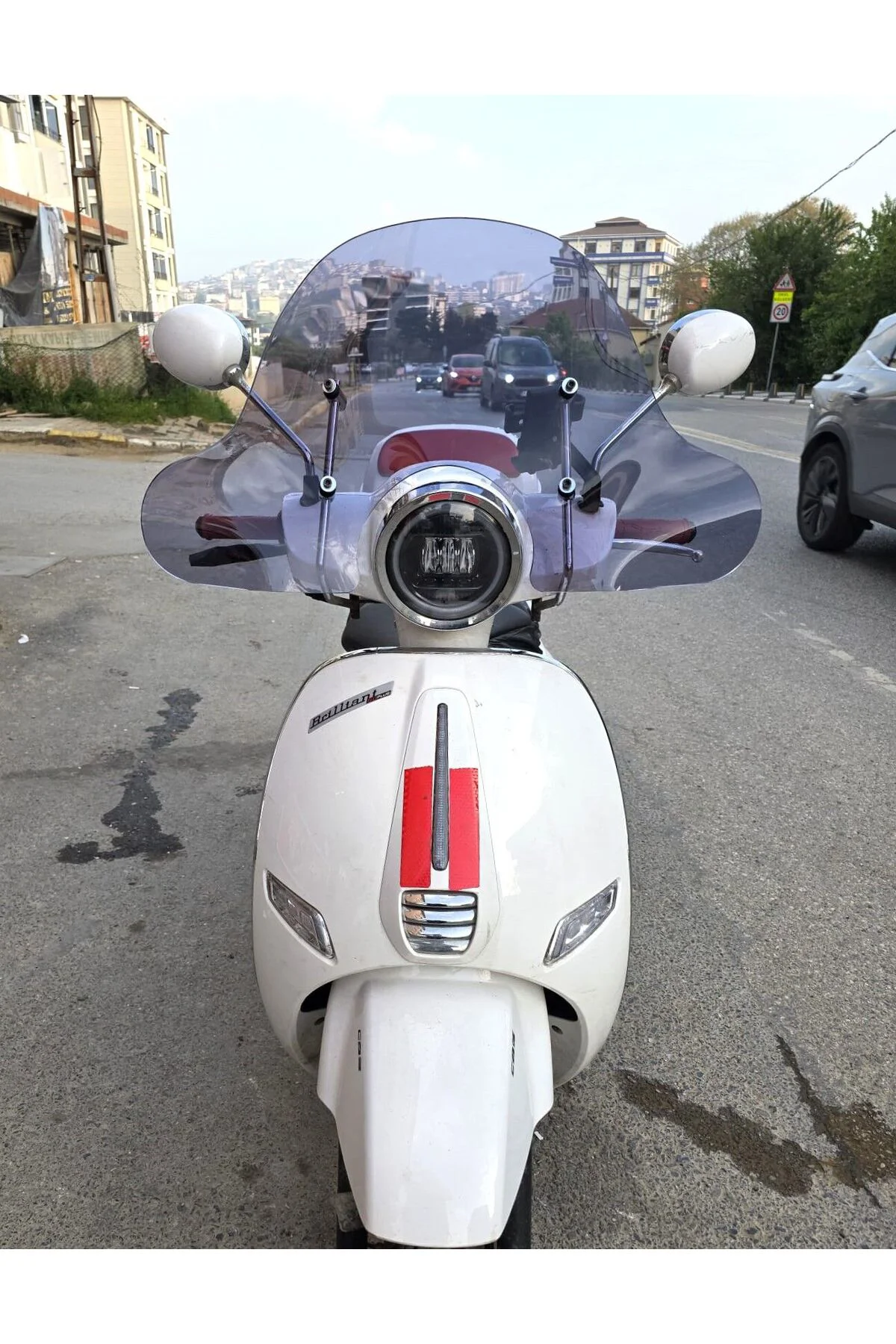 Küba Master MT 50 Ön Cam 2021-2026 Model 45cm Füme Renkli Elcikli
