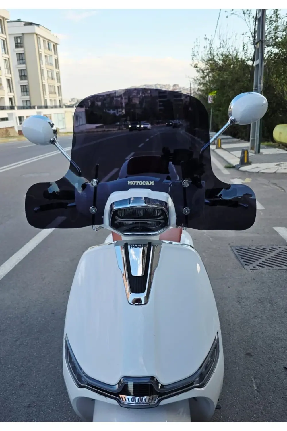 Küba MT 50 Pro Plus Ön Cam 2024-2025 Model 43cm Siyah Renkli 4mm