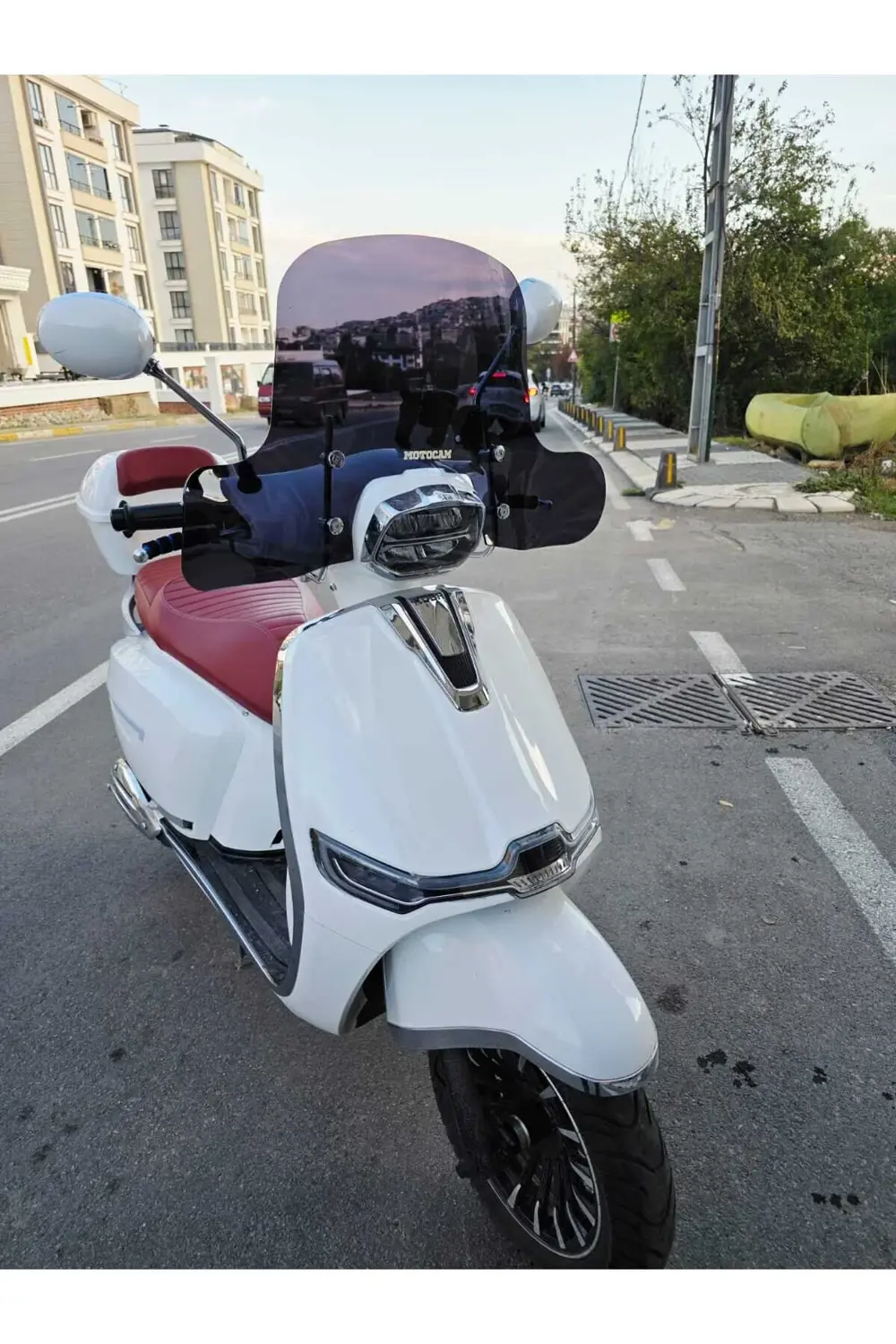 Küba MT 50 Pro Plus Ön Cam 2024-2025 Model 43cm Siyah Renkli 4mm