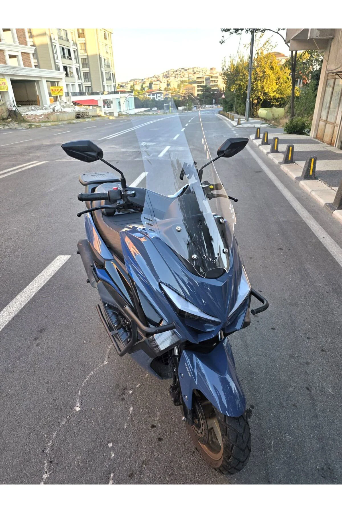 Küba Newcity 125 Ön Cam 2023-2026 Model 75cm Şeffaf Renkli 4mm UZ