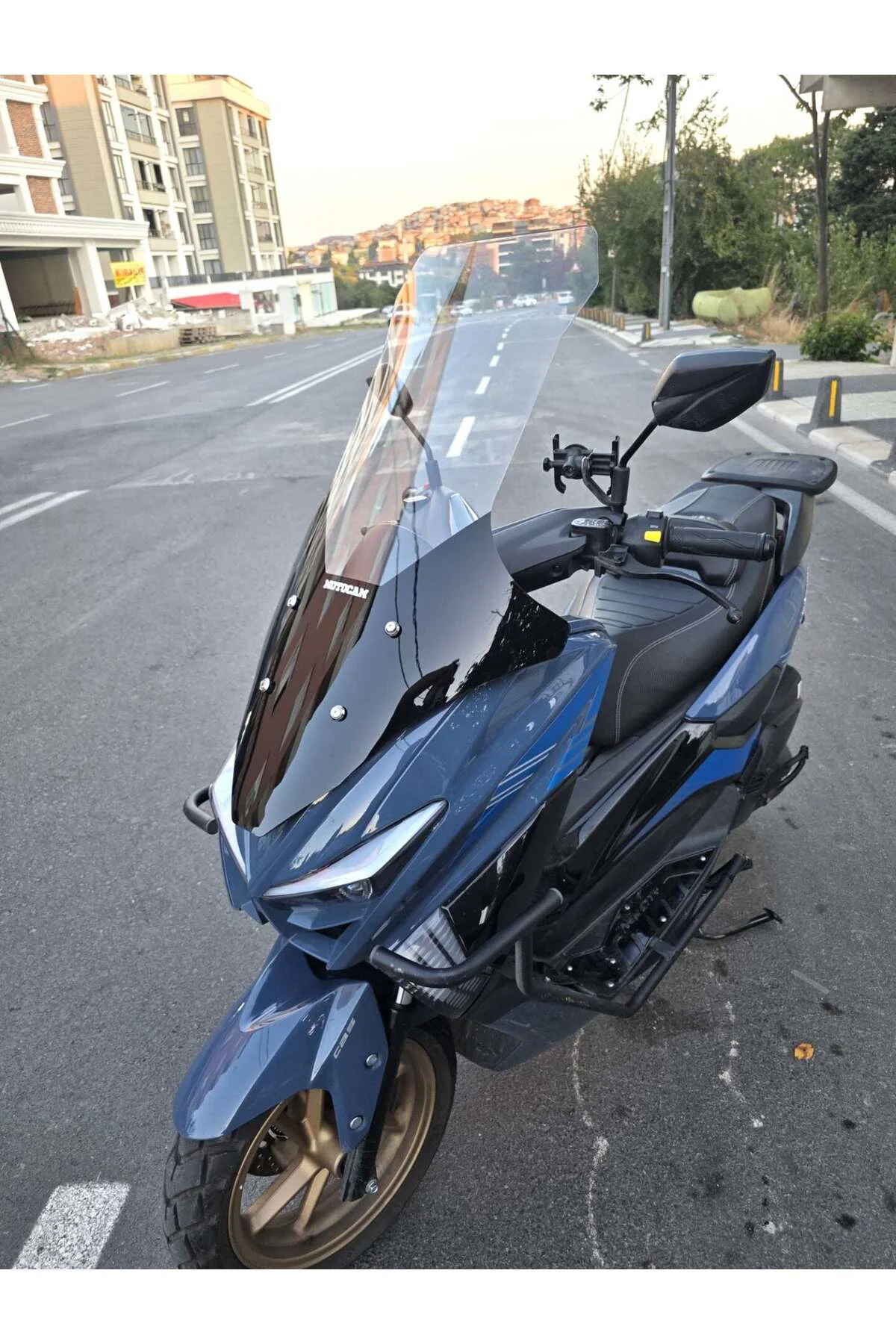 Küba Newcity 125 Ön Cam 2023-2026 Model 78cm Şeffaf Renkli 4mm UZ