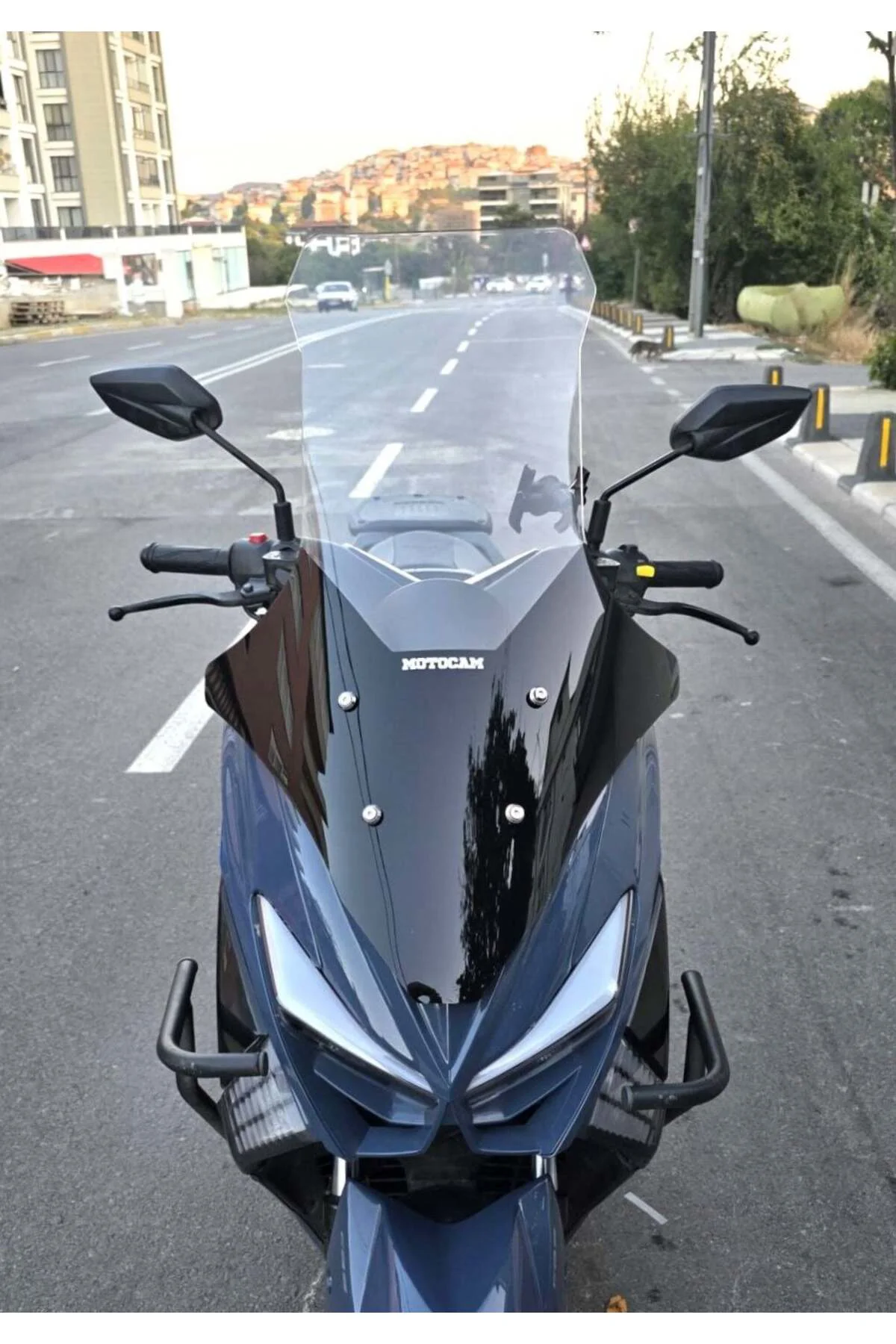 Küba Newcity 50 Ön Cam 2023-2026 Model 78cm Şeffaf Renkli 4mm UZU