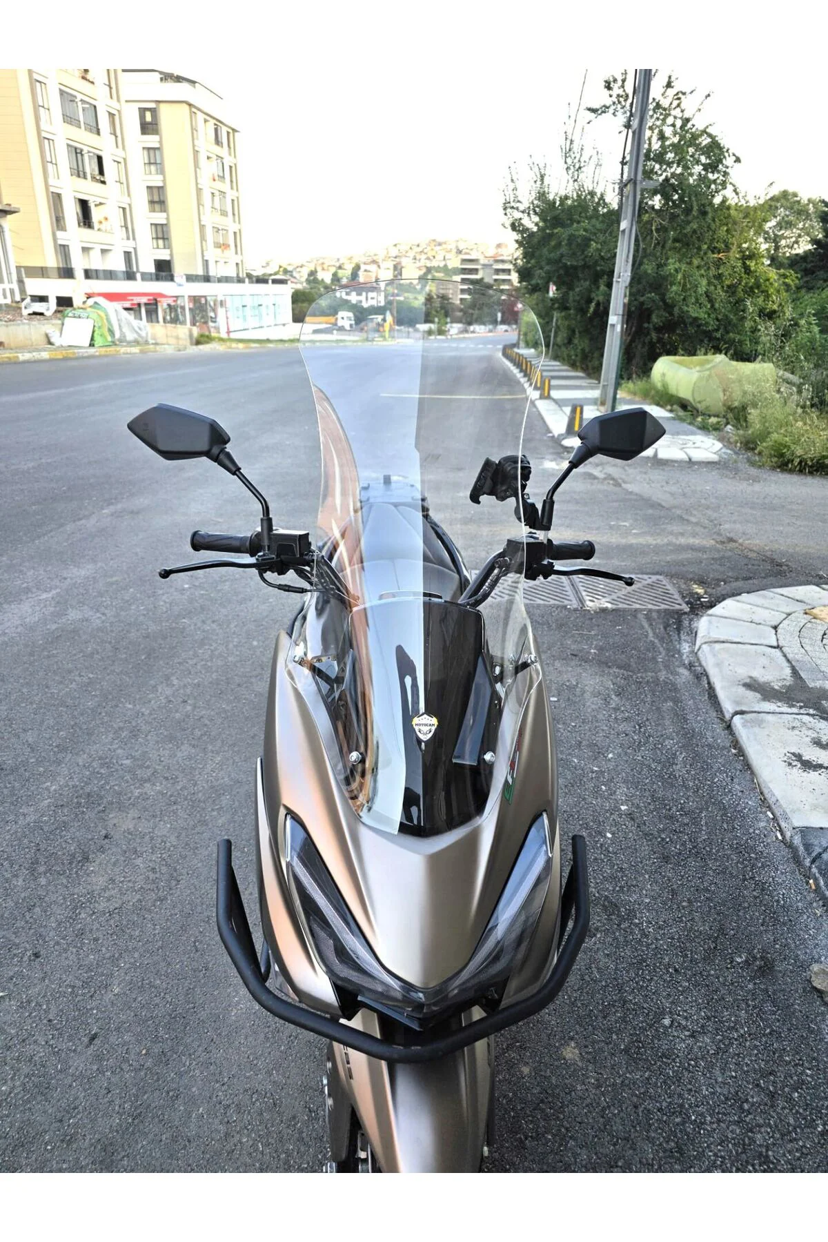 Küba Newlight 125 Pro Ön Cam 2023-2026 Model 75cm Şeffaf Renkli 4