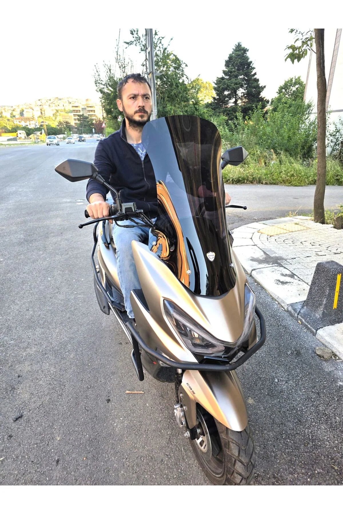 Küba Newlight 125 Pro Ön Cam 2023-2026 Model 68cm Siyah Renkli 4m