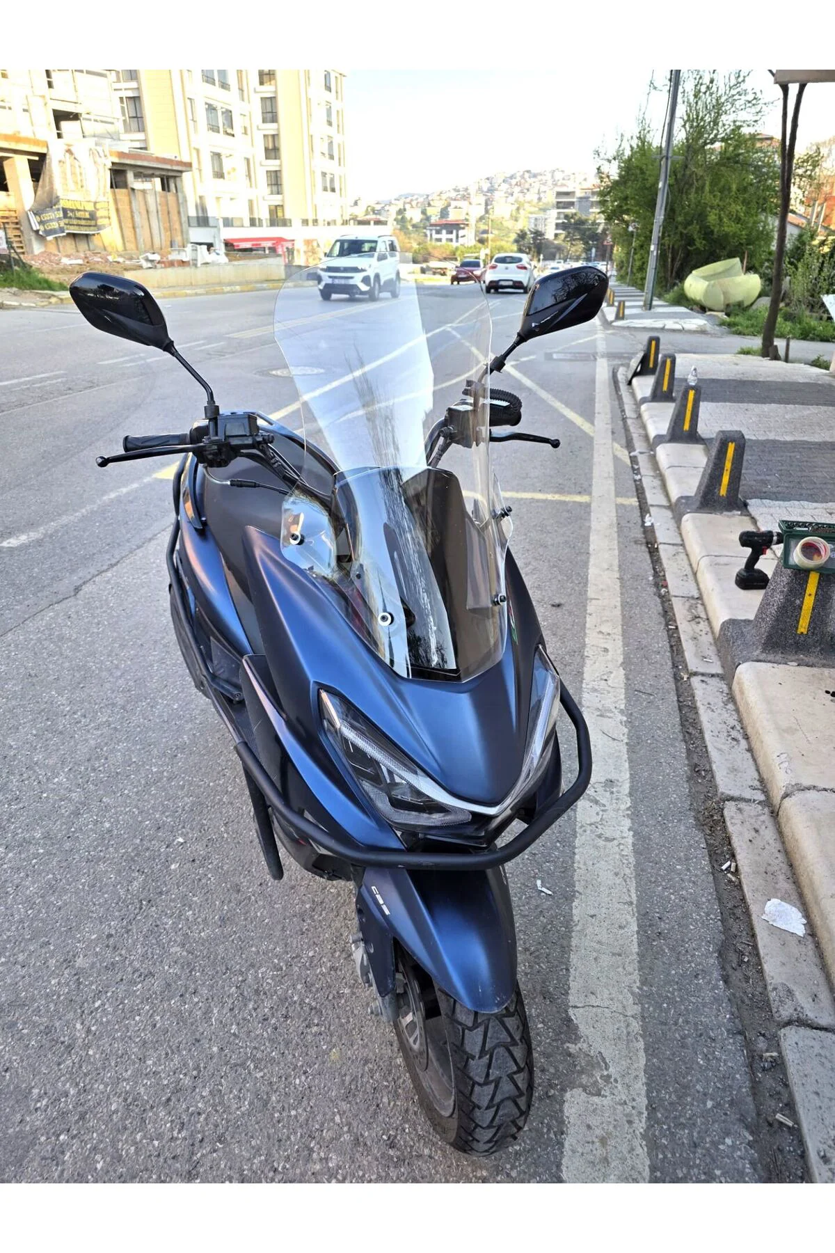 Küba Newlight 50 Pro Ön Cam 2023-2026 Model 58cm Şeffaf Renkli 4m