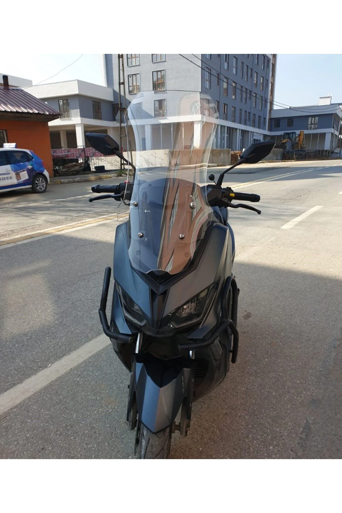 Küba Novax 200 Ön Cam 2023-2026 Model 65cm Şeffaf Renkli 4mm UZUN