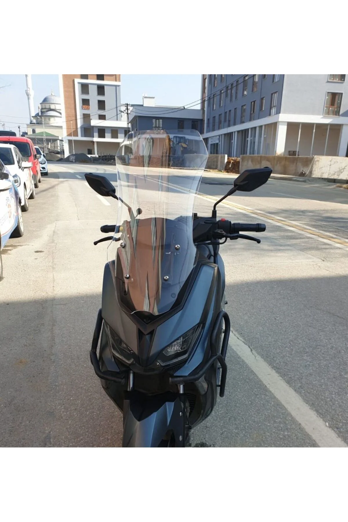 Küba Novax 200 Ön Cam 2023-2026 Model 65cm Şeffaf Renkli 4mm UZUN