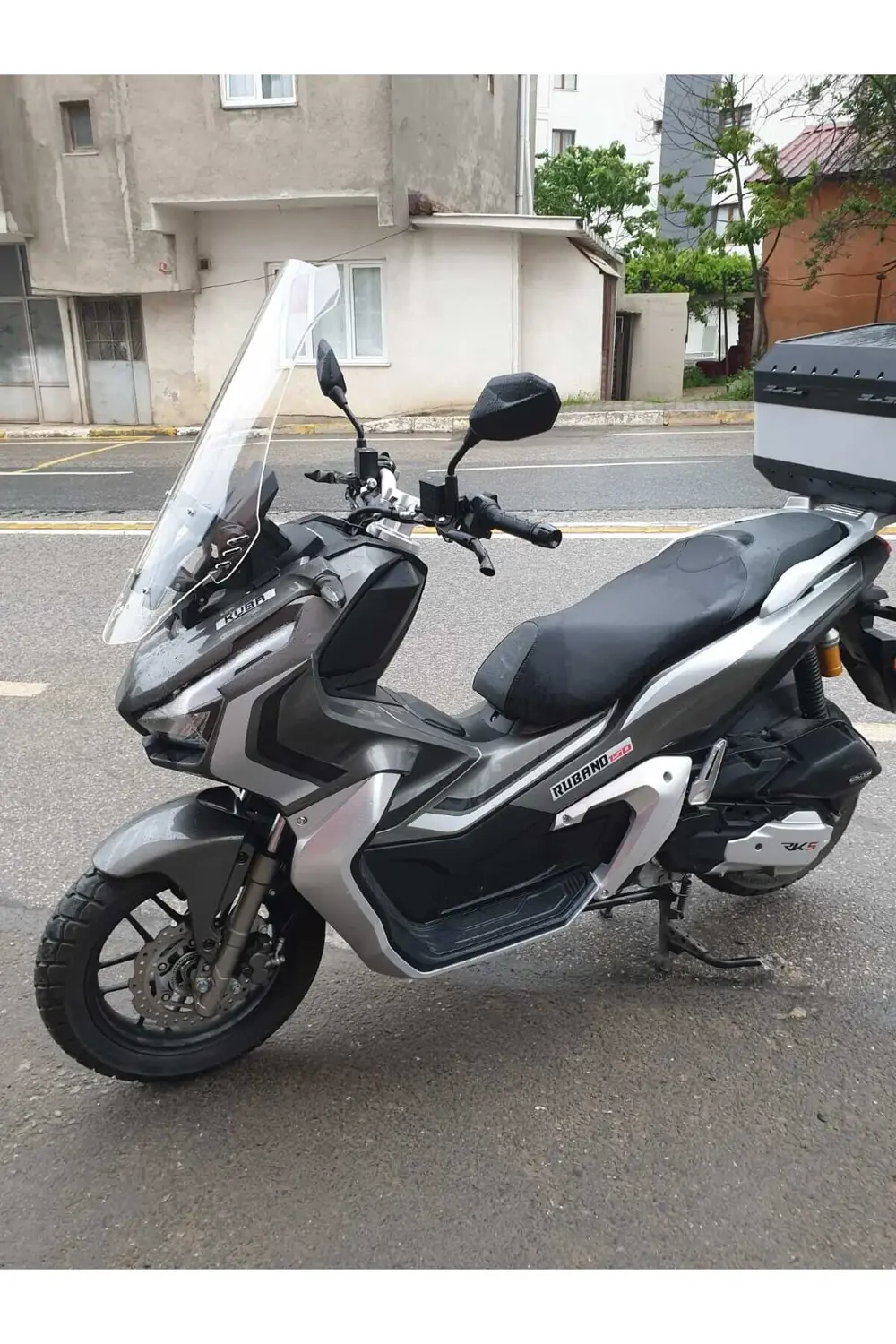 Küba Rubano 150 Ön Cam 2023 2024 Model 65cm Şeffaf Renkli 4mm ORT