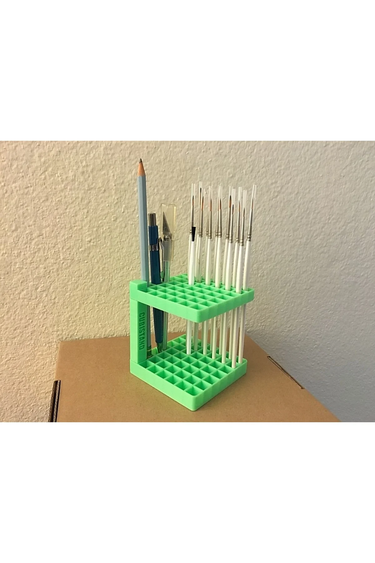 Kubik Model Fırça Ve Kalem Standı 10 Cm
