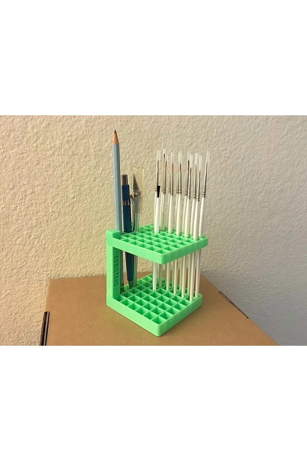 Kubik Model Fırça Ve Kalem Standı 10 Cm