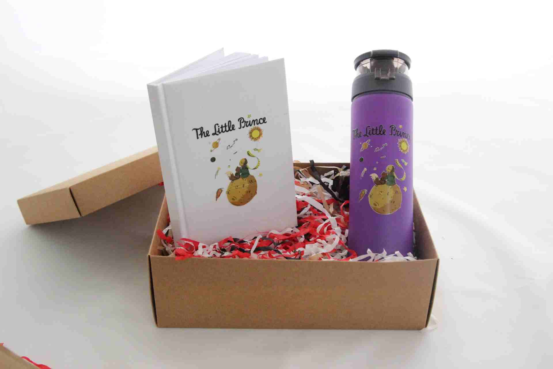 İhtiyaçavm Küçük Prens Hediye Seti - Termos Ve Baskılı Defter Hediye Seti