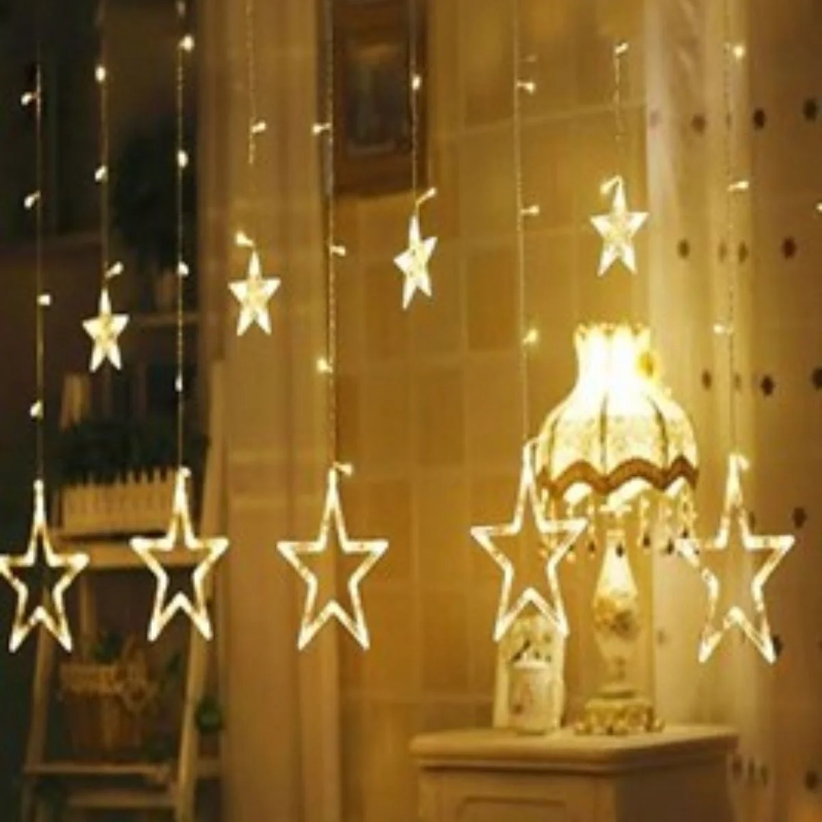 Kumandalı Yıldız Figürlü 12 Sarkıtlı 120 Led Uzaktan Kumandalı Dekor Işık – Masaüstü Ve Ortam Aydınlatması Bx40