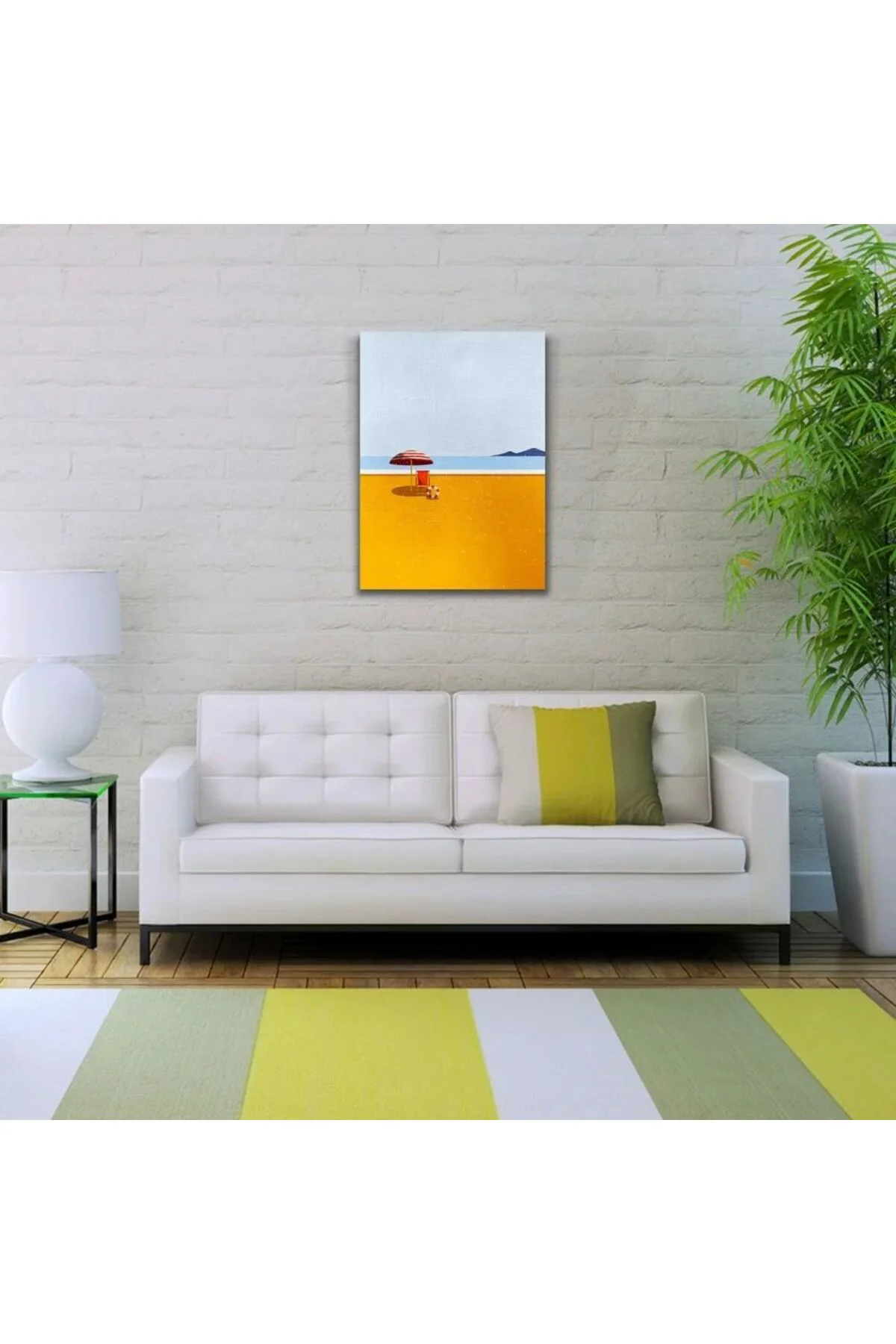 Kumsalda Kırmızı Şemsiye ve Şezlong Kanvas Tablo 50 x 70