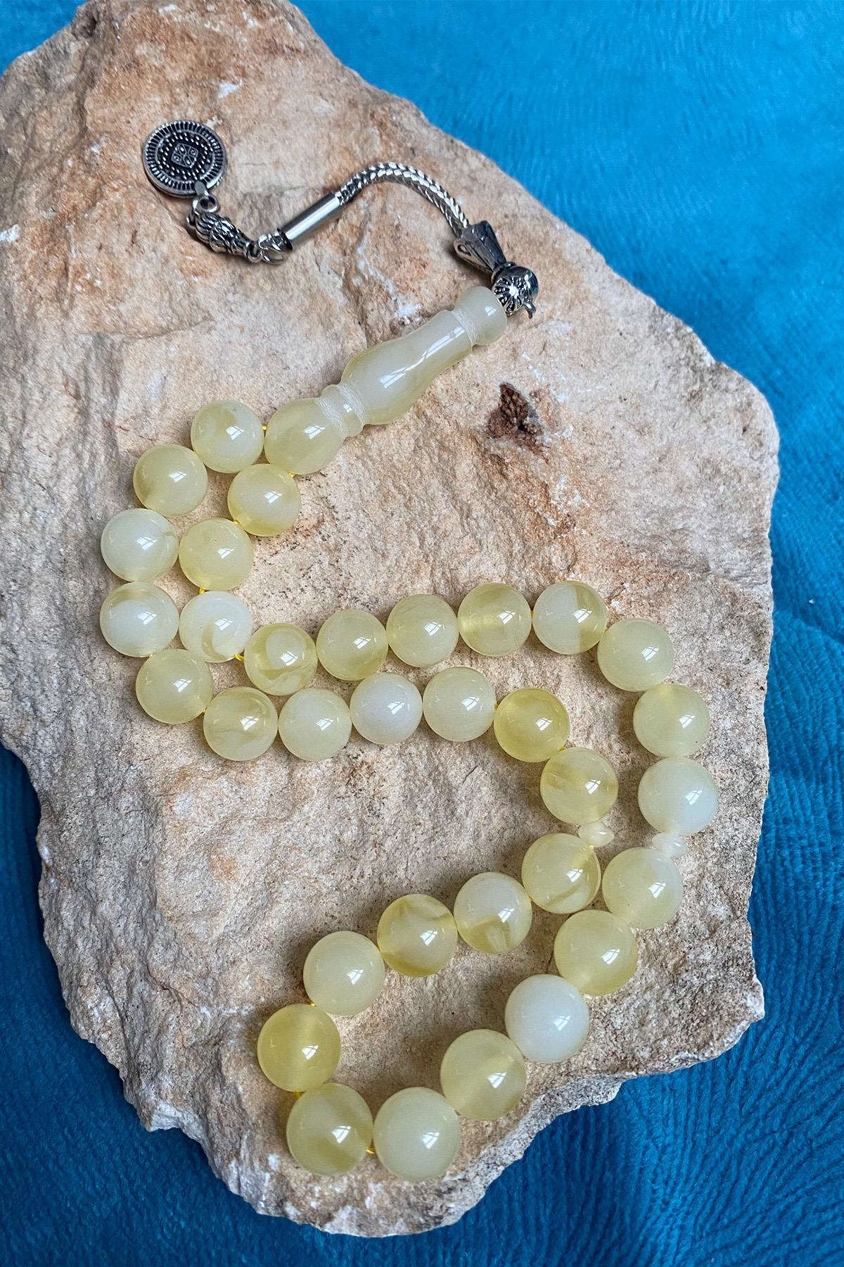 Küre Kesim  Beyrut Sıkma Tesbih Püsküllü