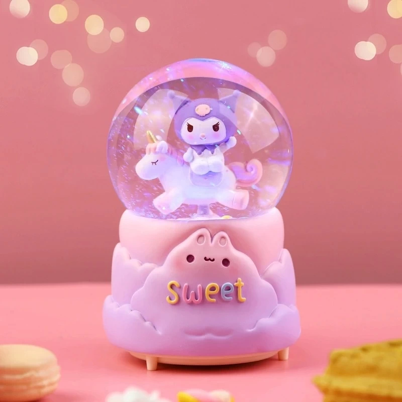 Kuromi İçi Dönmeli Püskürtmeli Işıklı Müzikli Kar Küresi Büyük Bo