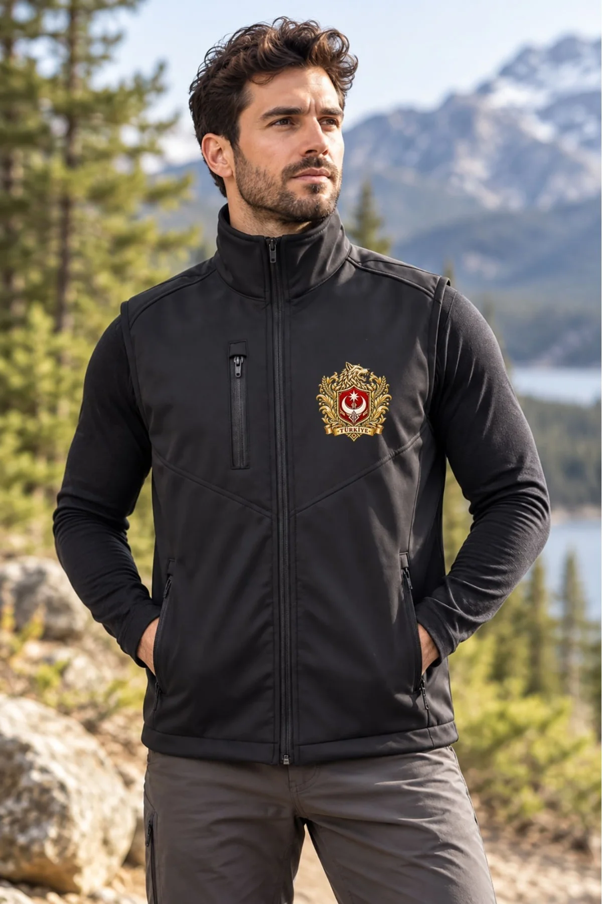 Kurt Başlı Türkiye Armalı Unisex Regular Kalıp Dik Yaka Fermuarlı Outdoor Siyah Softshell Yelek - Görsel 2