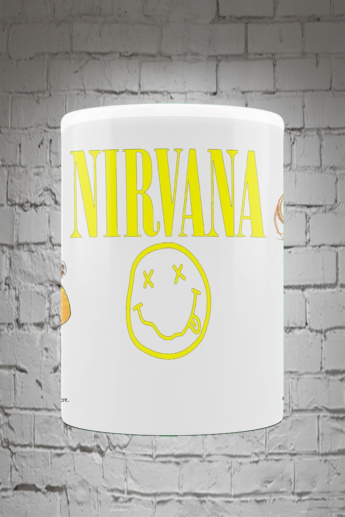 Remonz Kurt Cobain Nırvana 3 Tarafı Baskılı %100 Porselen Kupa