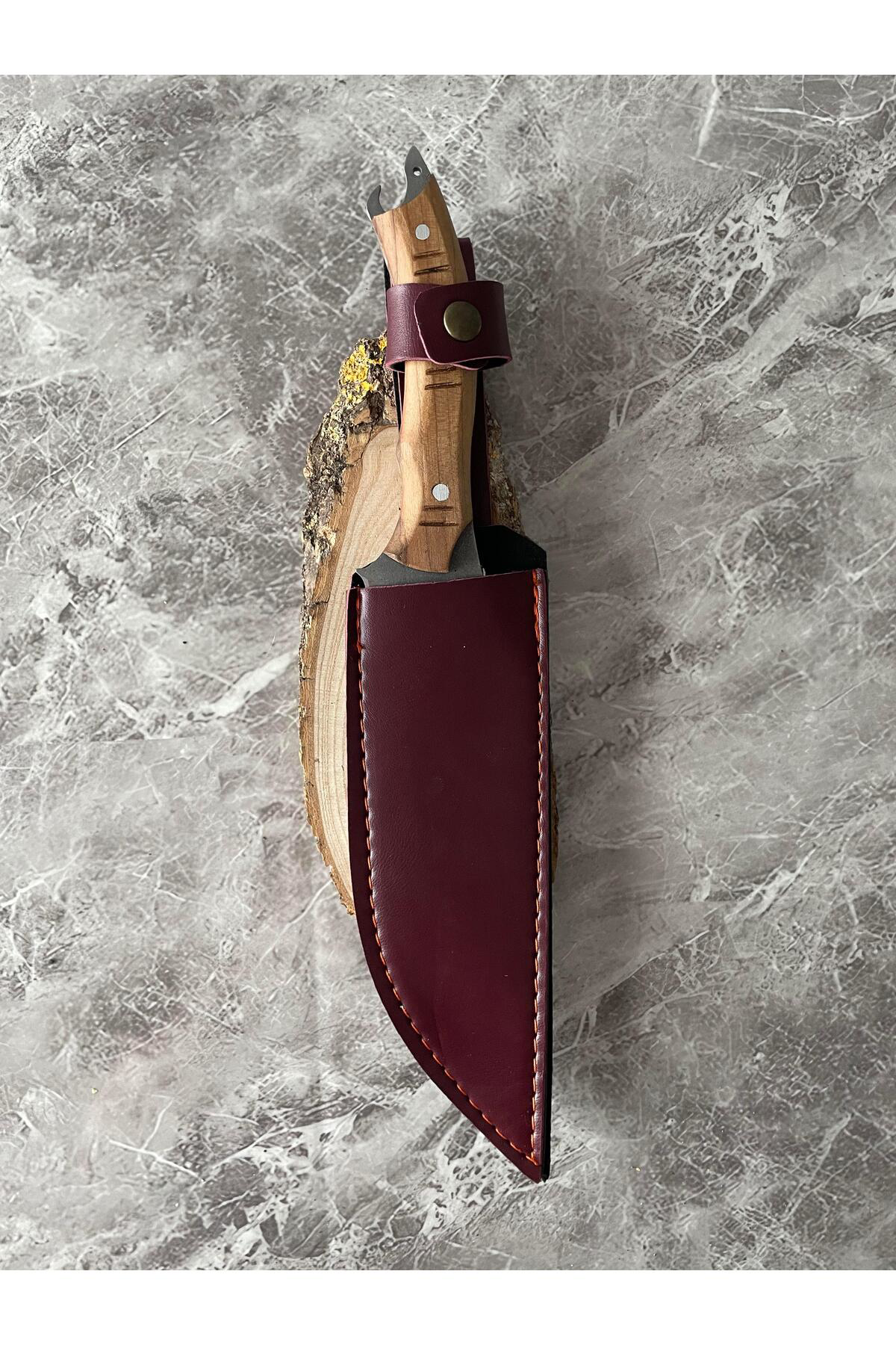 Kurt Desenli Kamp Bıçağı–Ceviz Kabze, Kılıflı, Cam-Buz Kırmalı & 