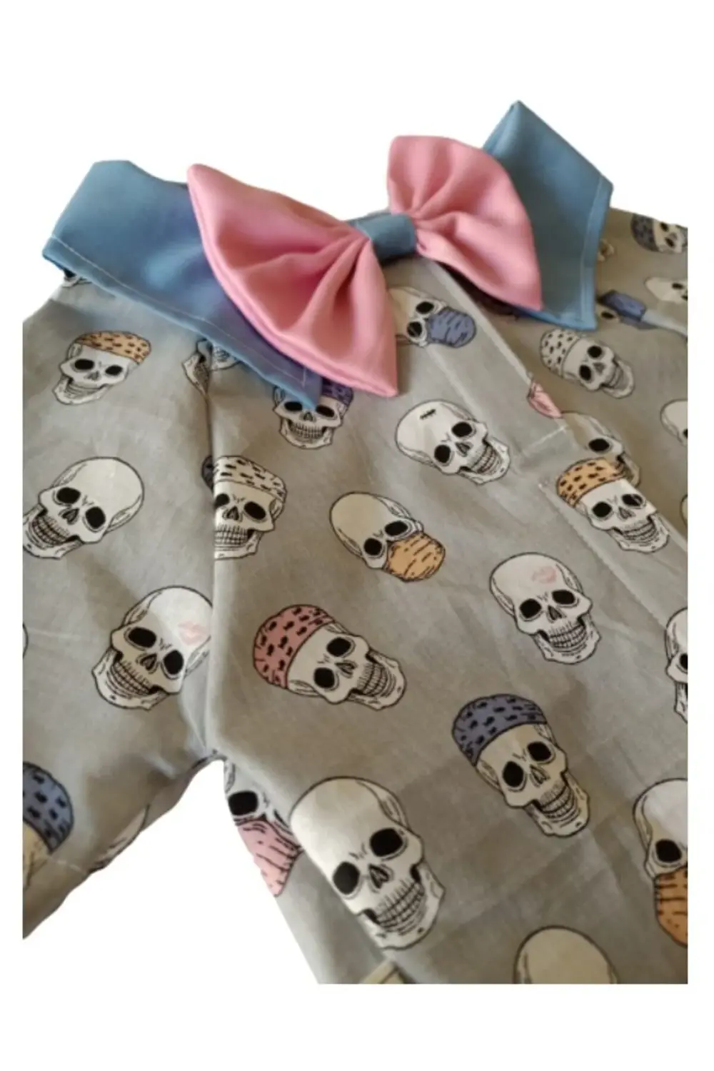 Kuru Kafa Desenli Papyonlu Gri Kedi Köpek Kıyafeti Elbisesi Large