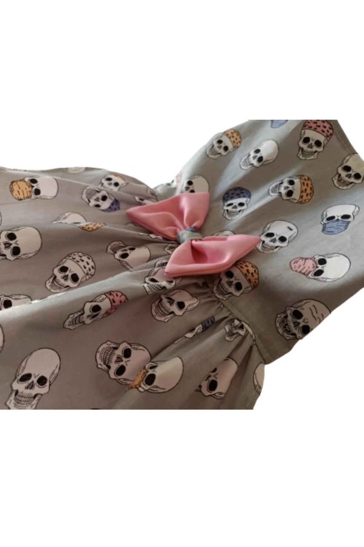 Kuru Kafa Desenli Pembe Papyonlu Tüllü Gri Dişi Kedi Köpek Kıyafe