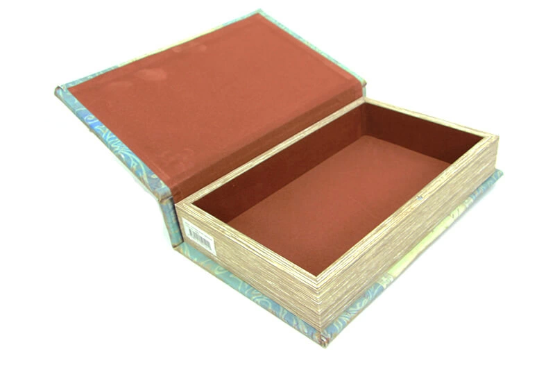 Kutu Kitap Aynalı Dalda Kuş