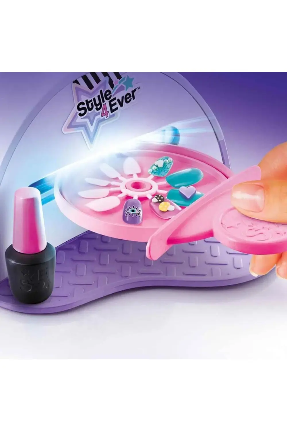 KUTULU TIRNAK SANATI