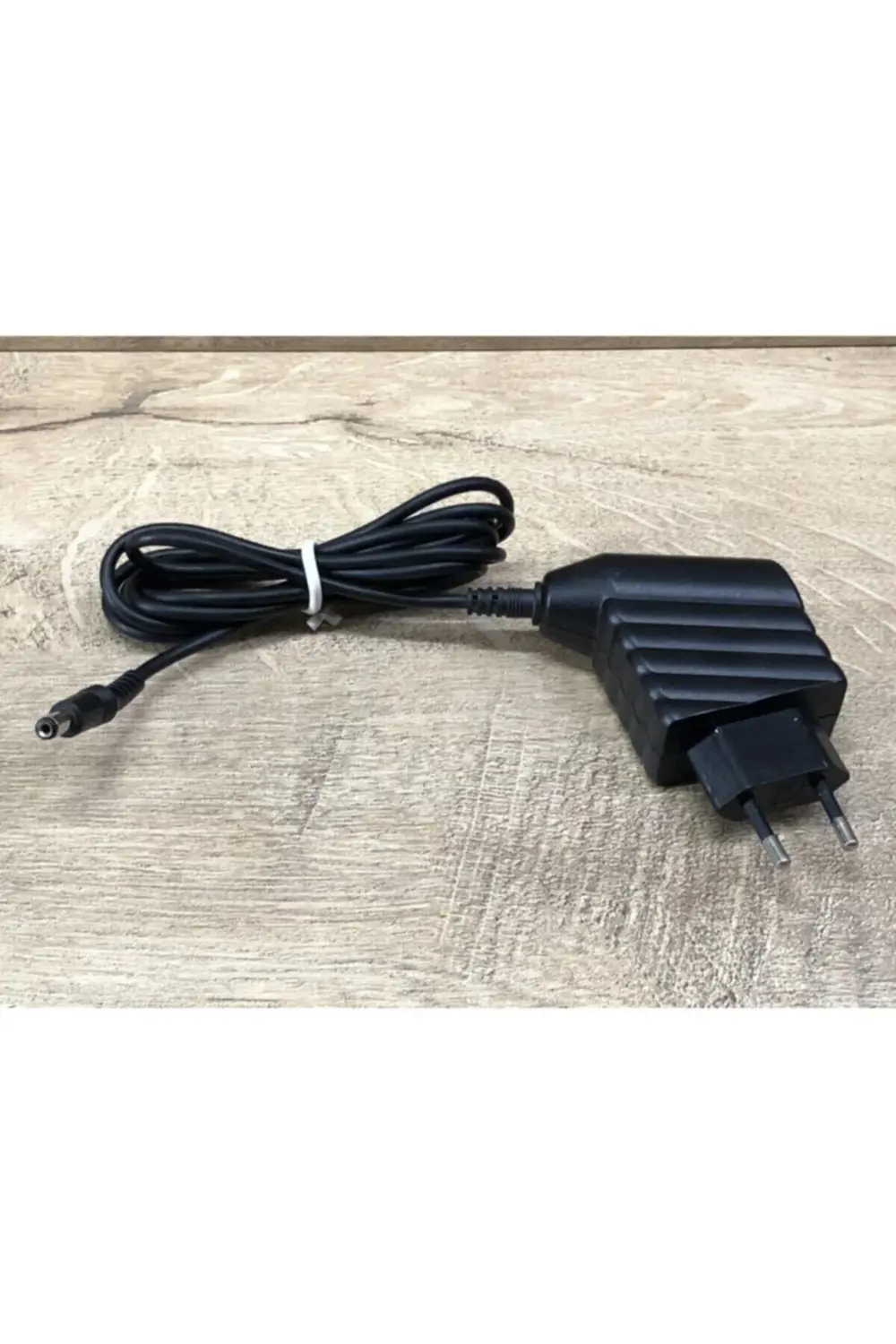 Kutusunda Sıfır Adaptör Gk-4451-a 4712 4713 4715 4716 Telsiz Şarj