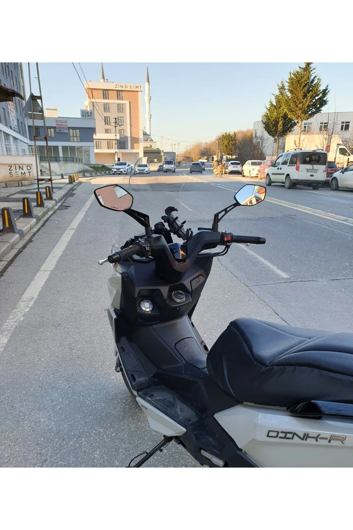 Kymco Dink R 150 Ön Cam 2023-2026 Model 68cm Şeffaf Renkli 4mm