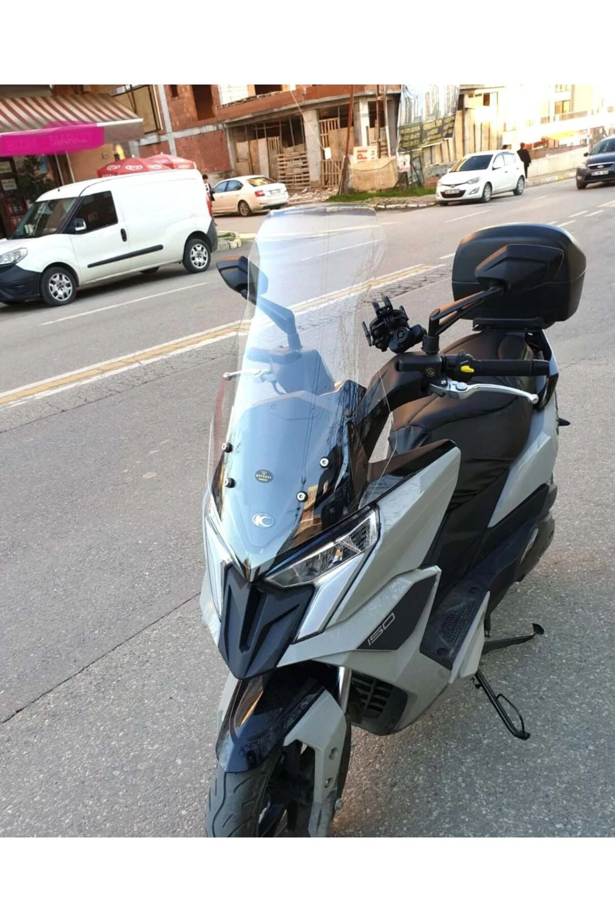 Kymco Dink R 150 Ön Cam 2023-2026 Model 77cm Şeffaf Renkli 4mm