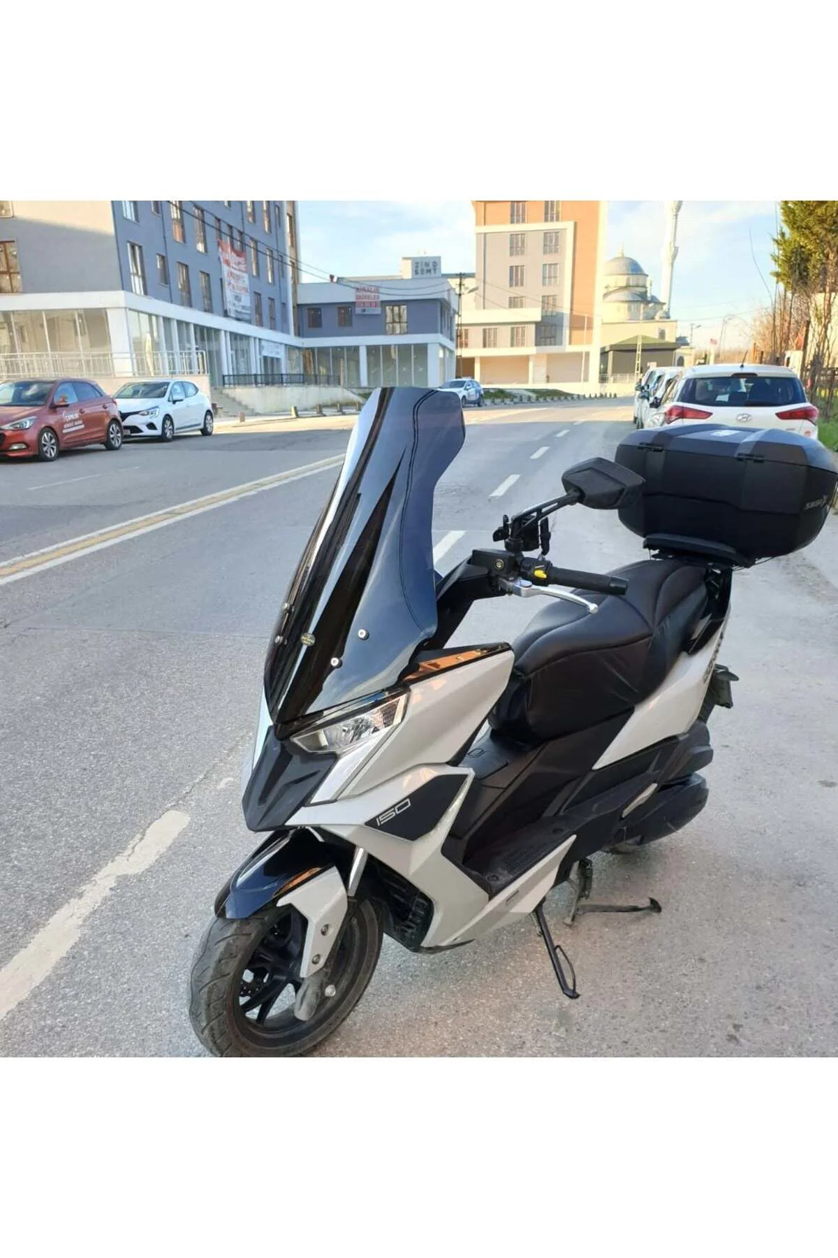 Kymco Dink R 150 Ön Cam 2023-2026 Model 77cm Siyah Renkli 4mm