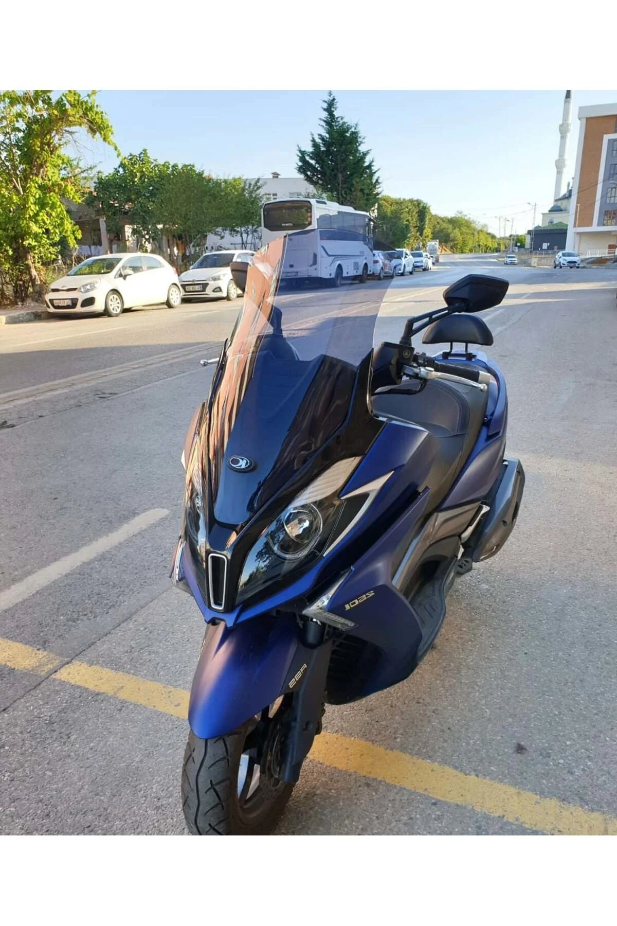 Kymco Downtown 250i Ön Cam 2016-2026-2026 Model 78cm Füme Renkli 4mm UZUN