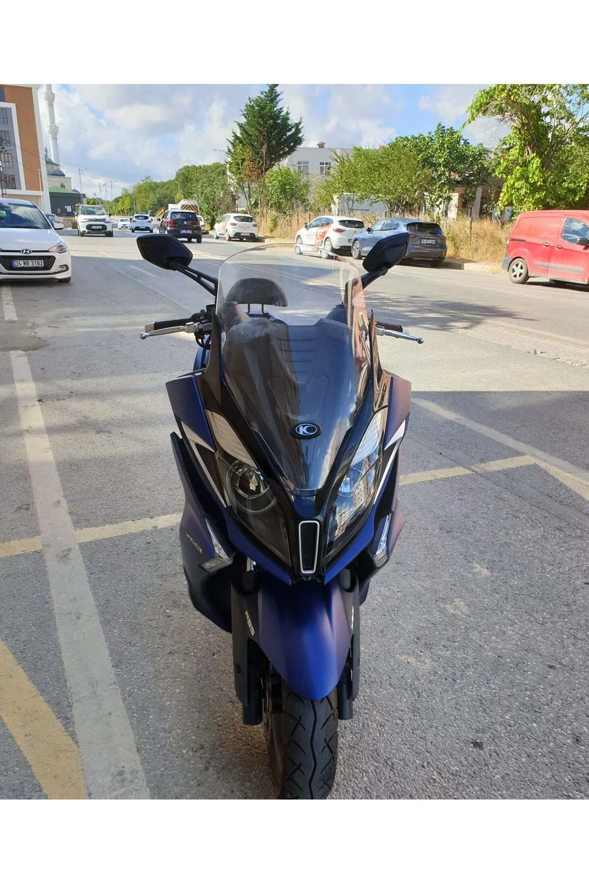 Kymco Downtown 250i Ön Cam 2016-2026-2026 Model 61cm Şeffaf Renkl