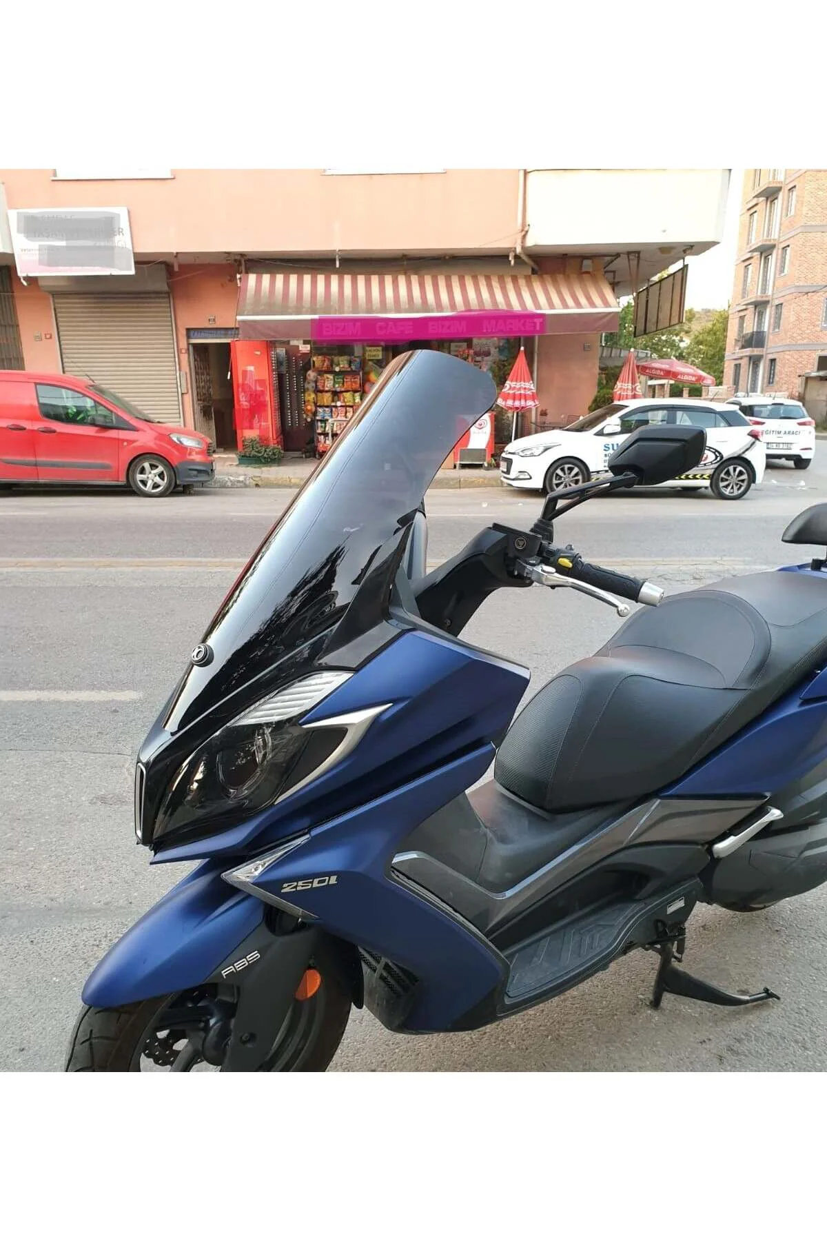 Kymco Downtown 250i Ön Cam 2016-2026-2026 Model 78cm Siyah Renkli