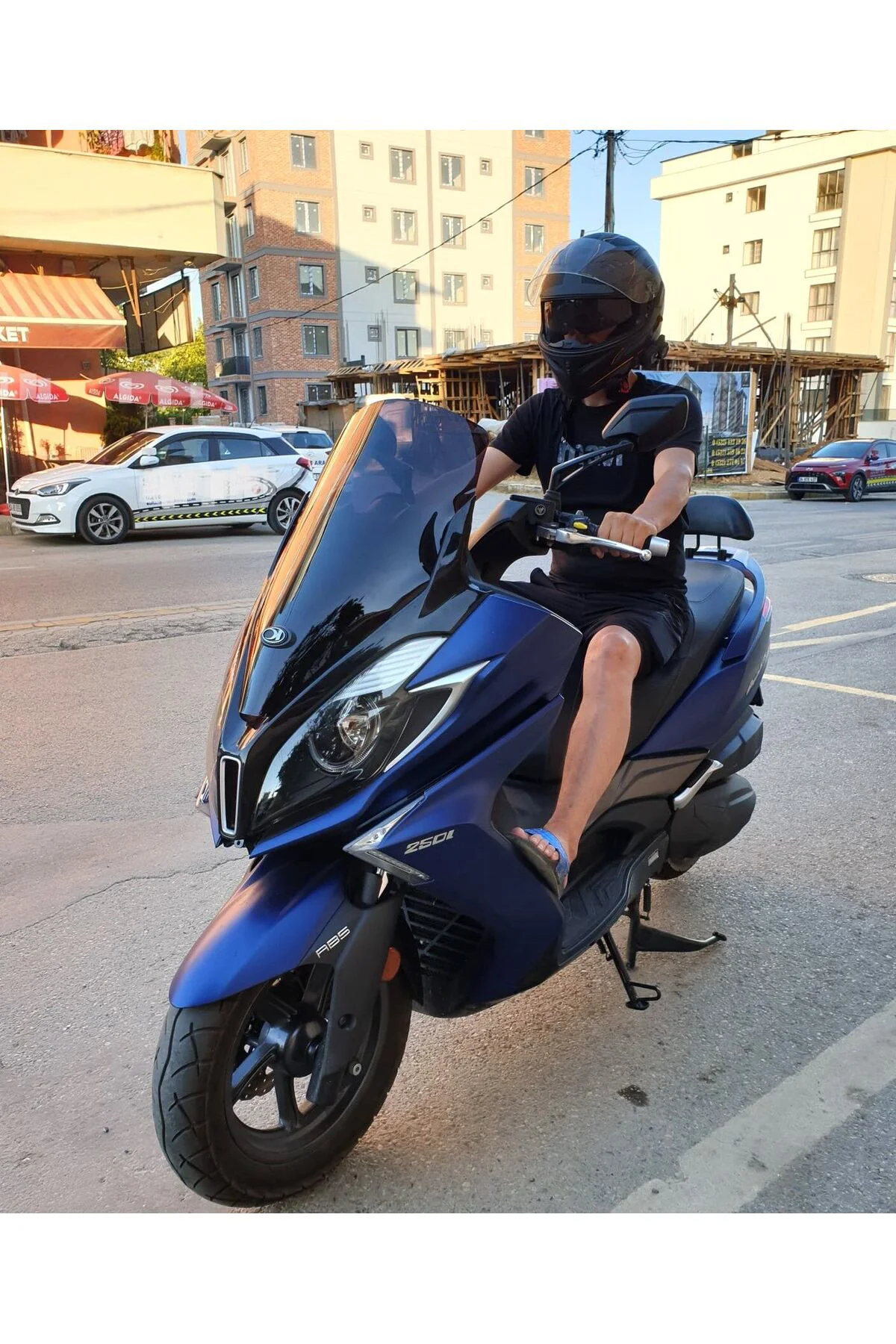 Kymco Downtown 250i Ön Cam 2016-2026-2026 Model 61cm Siyah Renkli