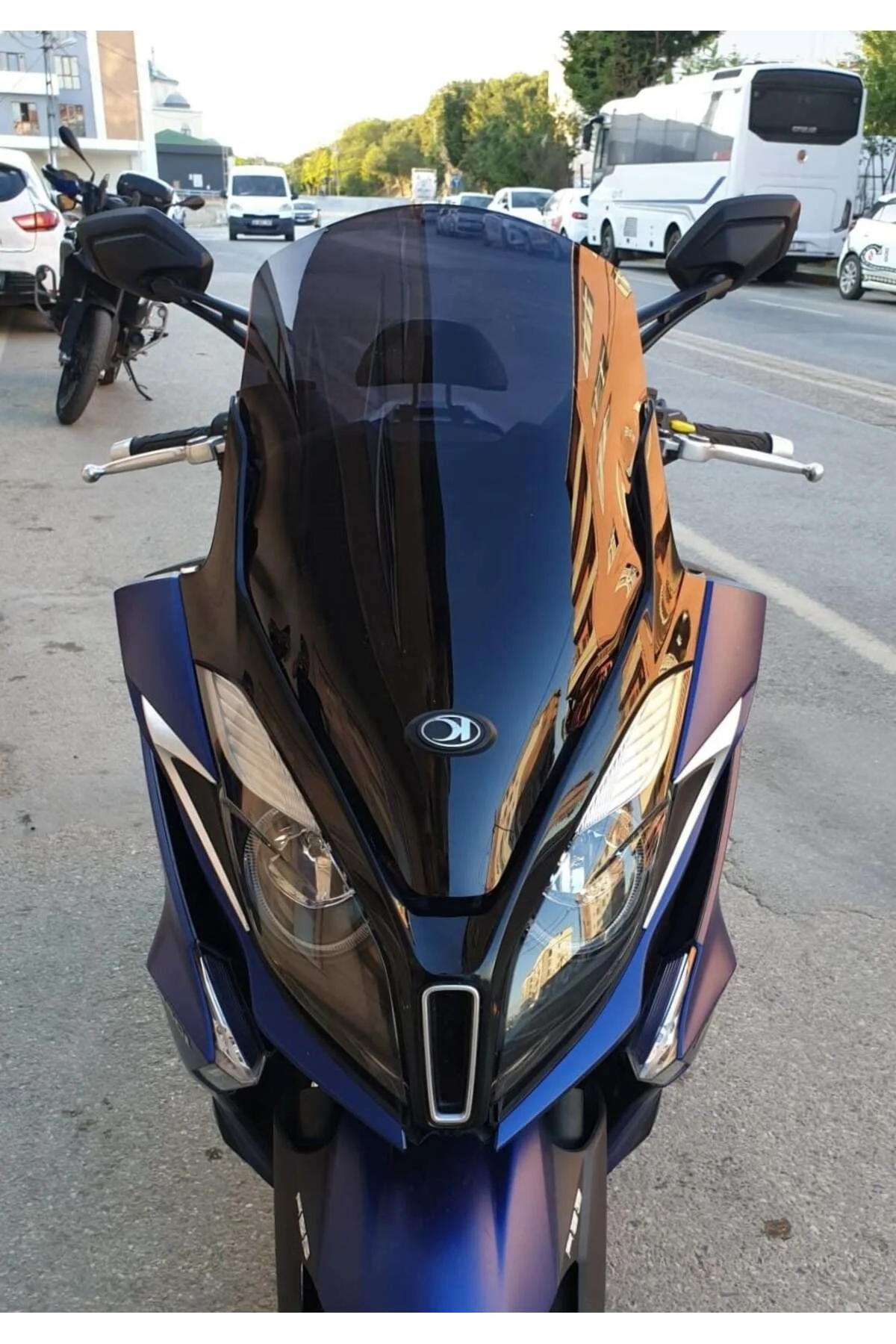 Kymco Downtown 250i Ön Cam 2016-2026-2026 Model 61cm Siyah Renkli