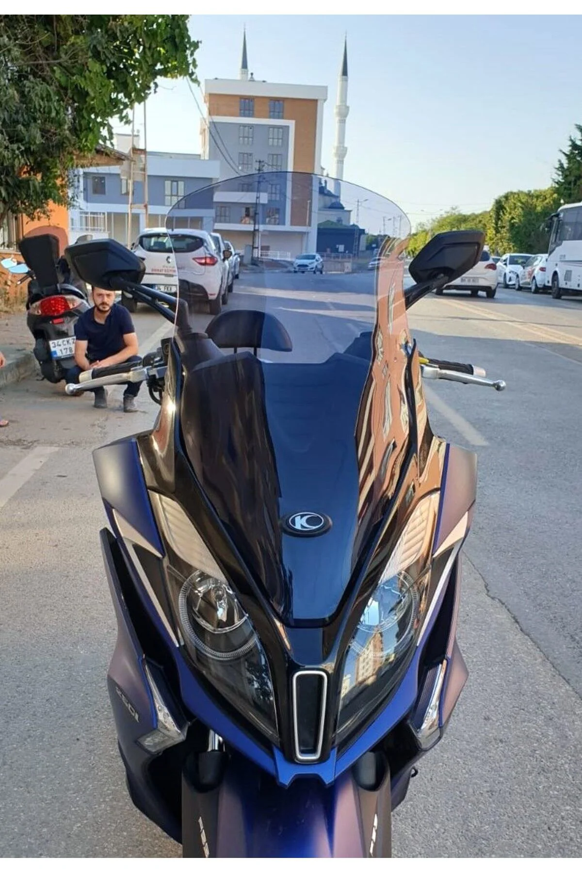 Kymco Downtown 250i Ön Cam 2016-2026-2026 Model 78cm Füme Renkli 4mm UZUN