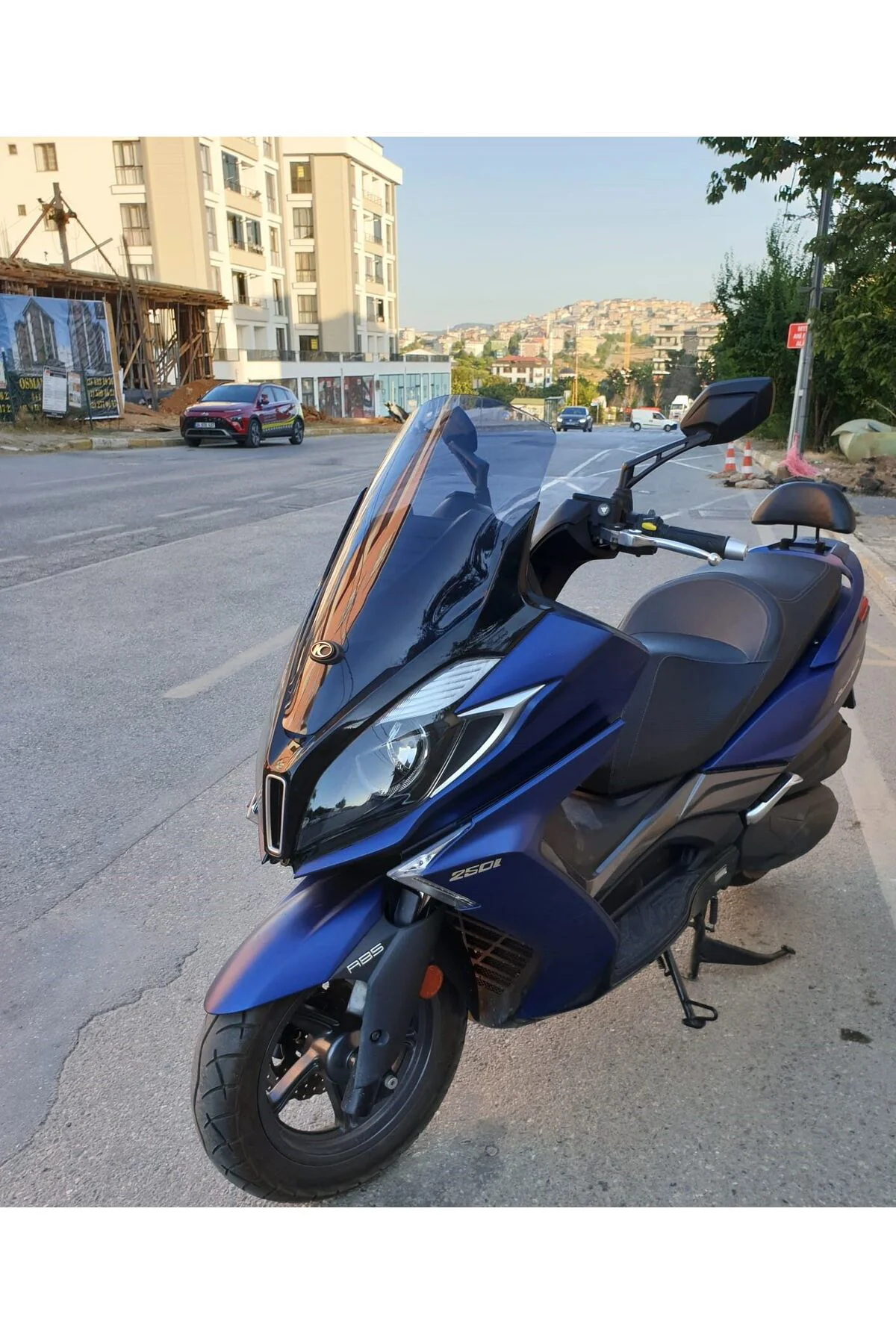 Kymco Downtown 250i Ön Cam 2016-2026-2026 Model 61cm Füme Renkli 