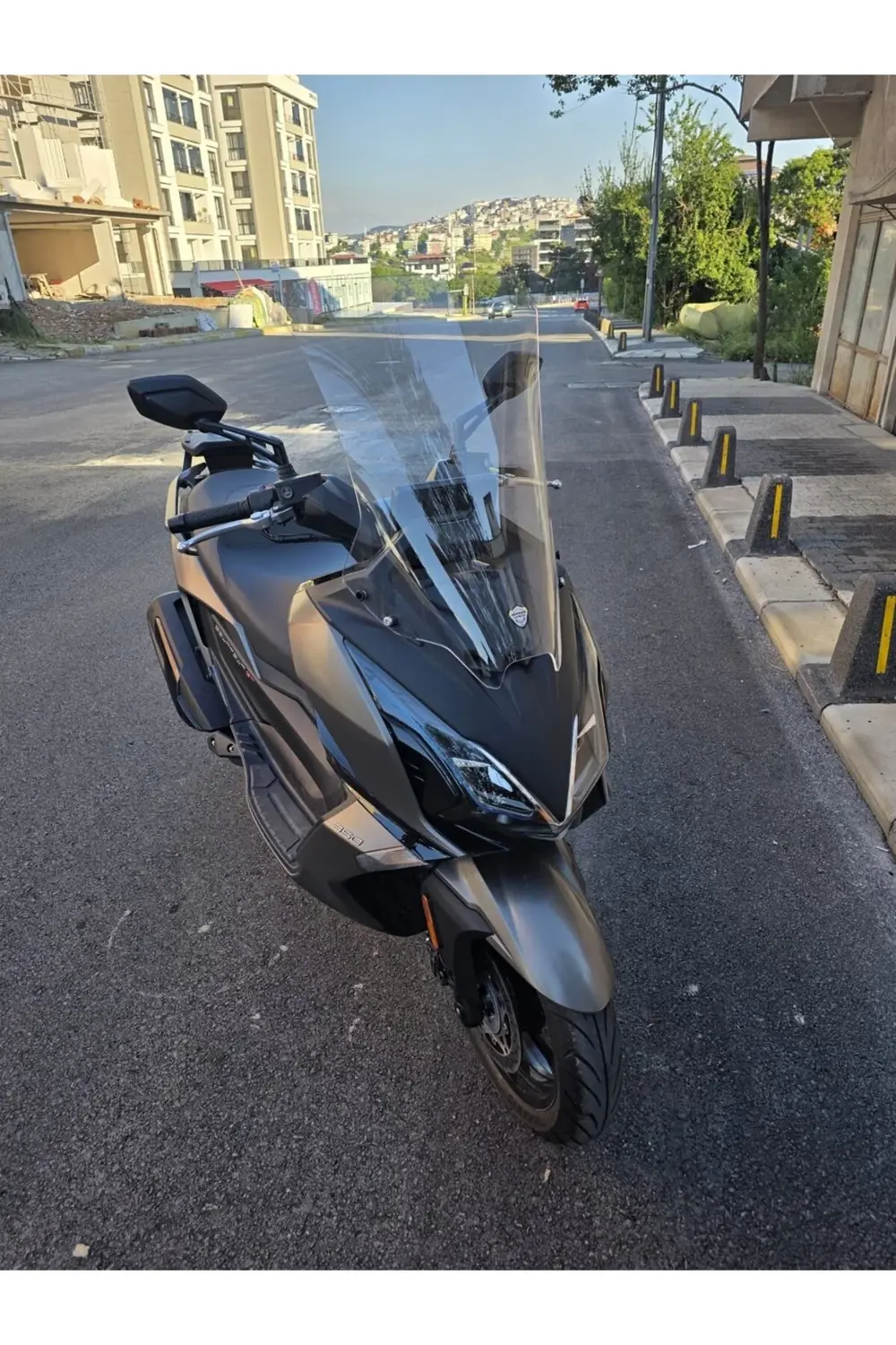 Kymco Downtown GT 350 Ön Cam 2025 Model 62cm Şeffaf Renkli 4mm