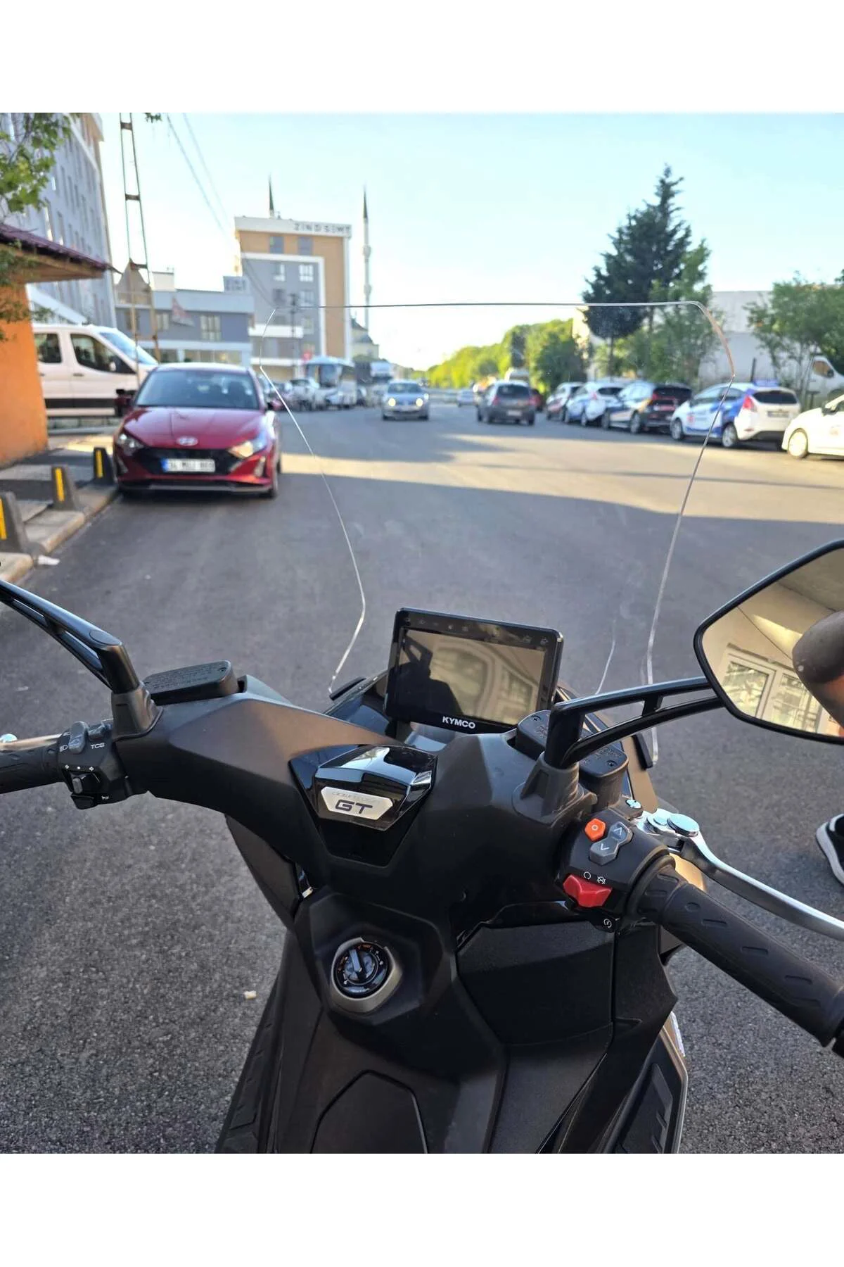 Kymco Downtown GT 350 Ön Cam 2024-2026 Model 62cm Şeffaf Renkli 4