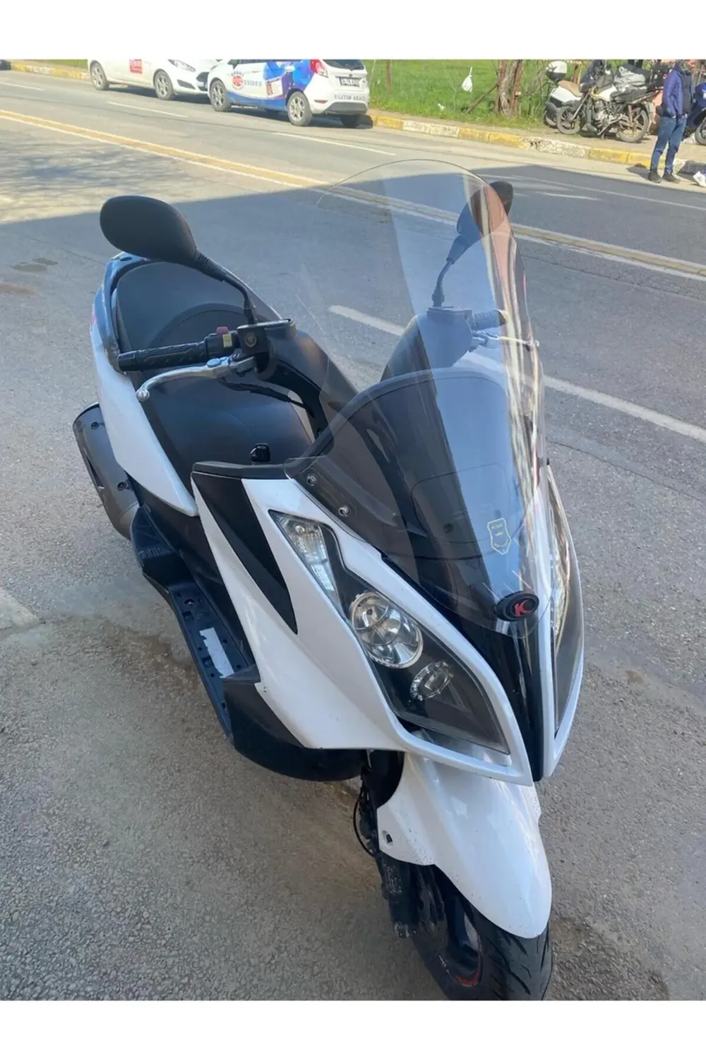 Kymco Downtown Ön Cam 2009-2017 Model 78cm Şeffaf Renkli 4mm UZUN