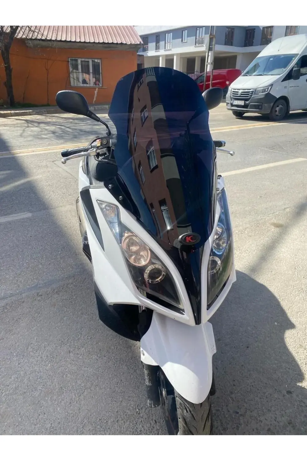 Kymco Downtown Ön Cam 2009-2017 Model 78cm Siyah Renkli 4mm UZUN