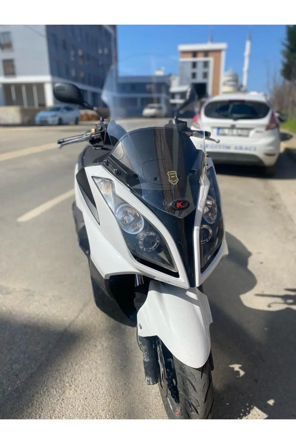 Kymco Downtown Ön Cam 2010 2015 Model 78cm şeffaf Renkli 4mm UZUN